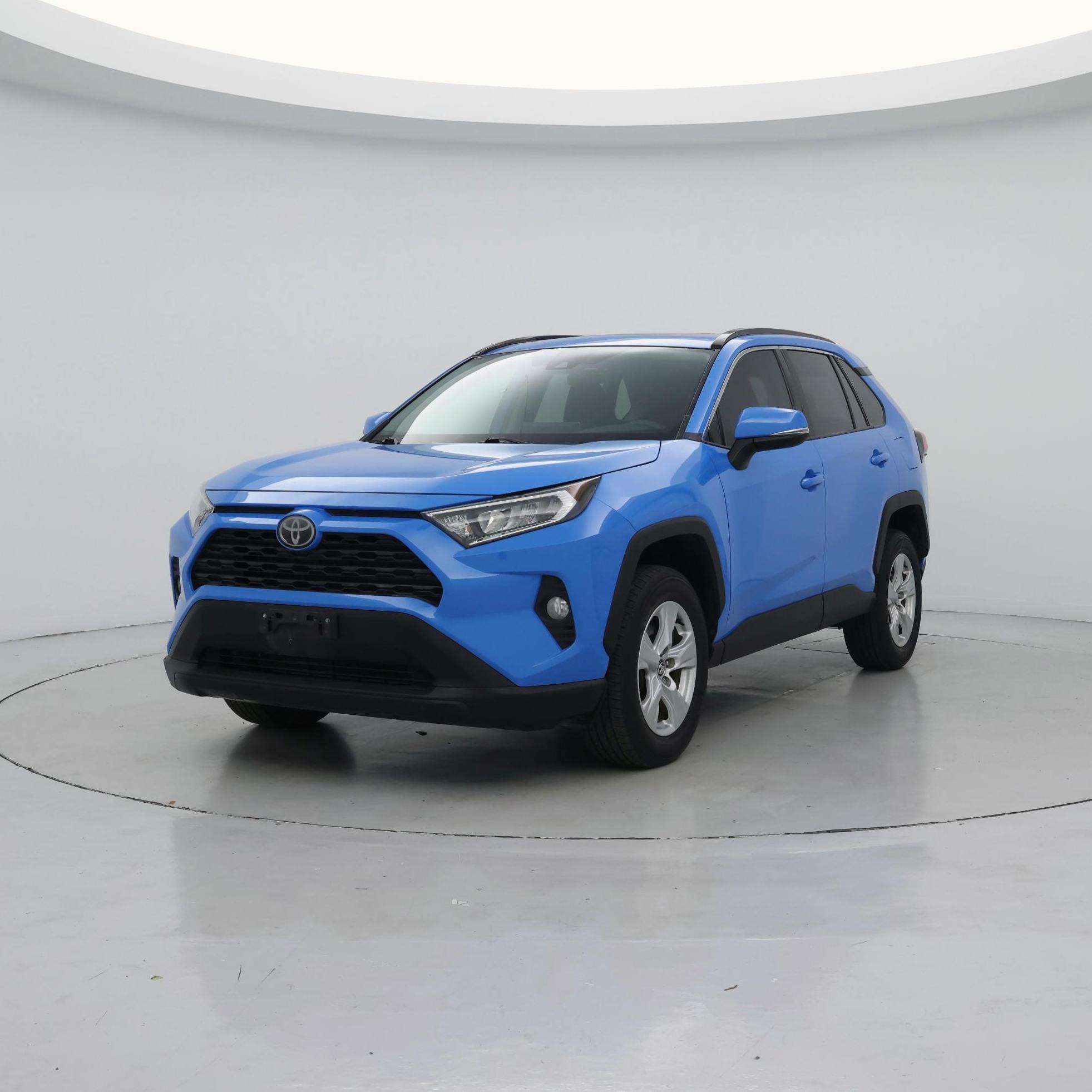Thumbnail: 2020 Toyota RAV4 - 4