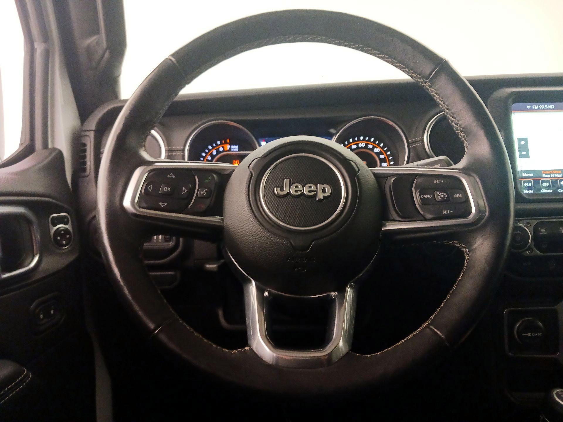 Thumbnail: 2020 Jeep Gladiator - 10