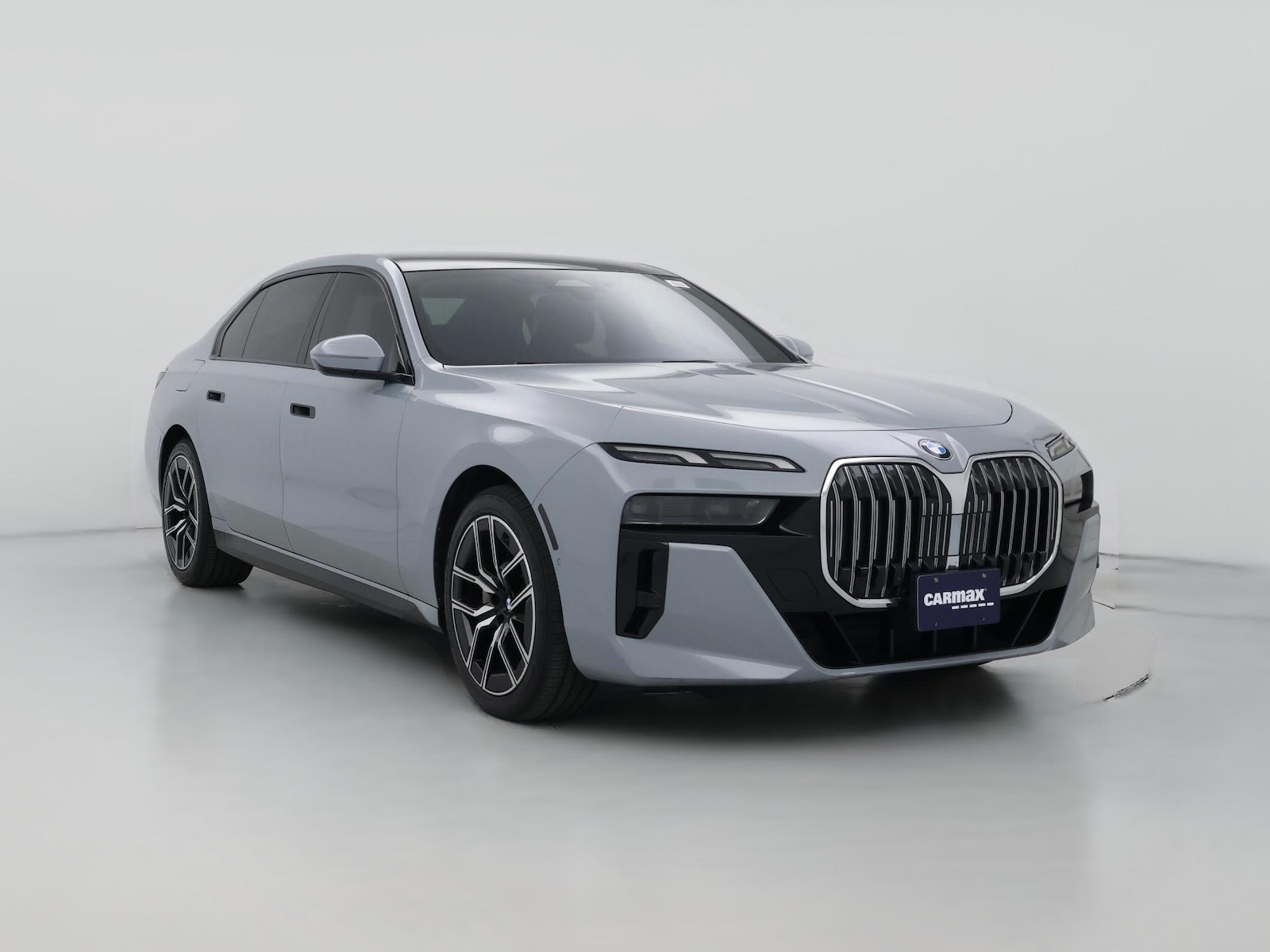 2023 BMW 7 Series 760i