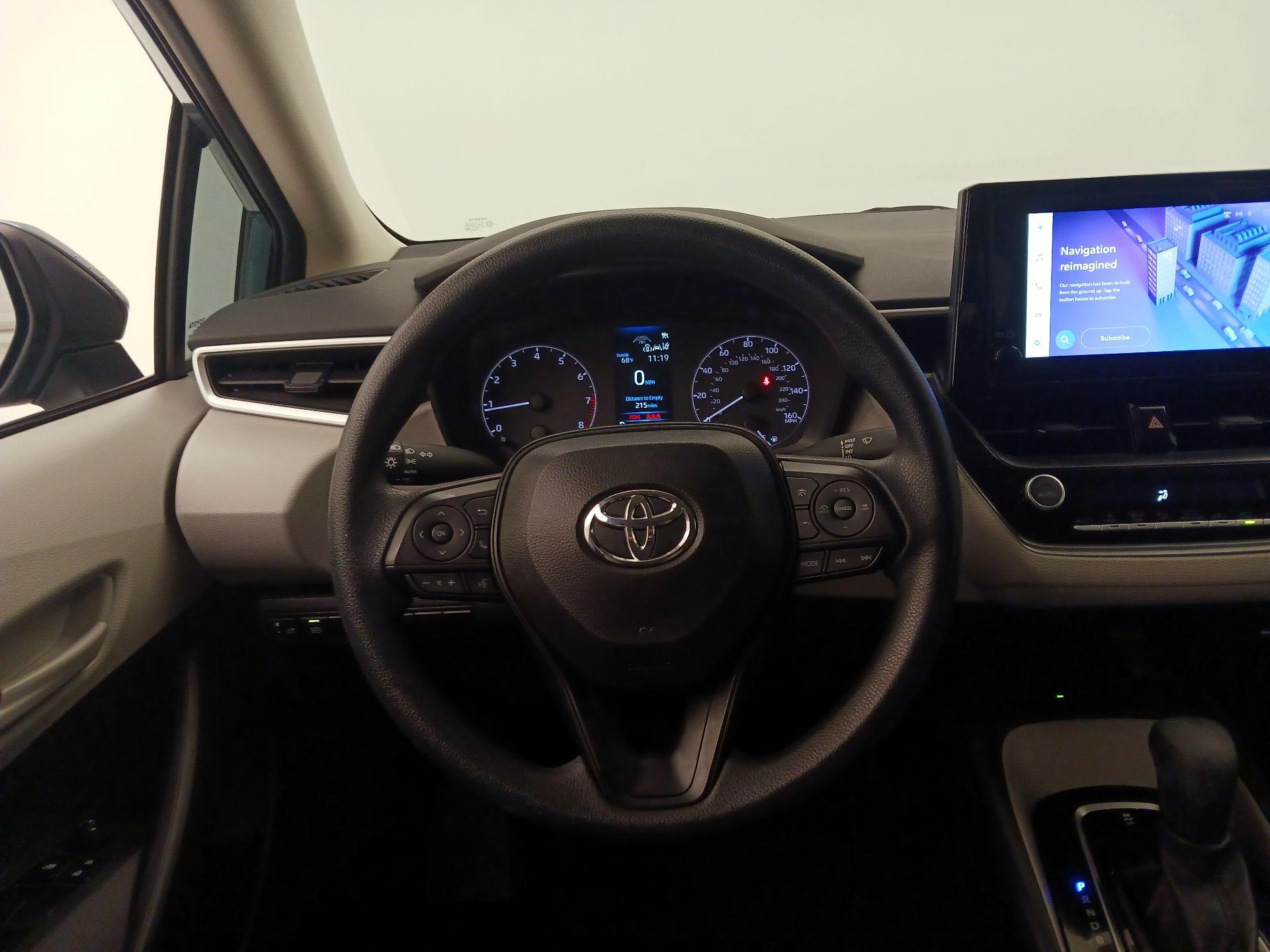 Thumbnail: 2025 Toyota Corolla - 10