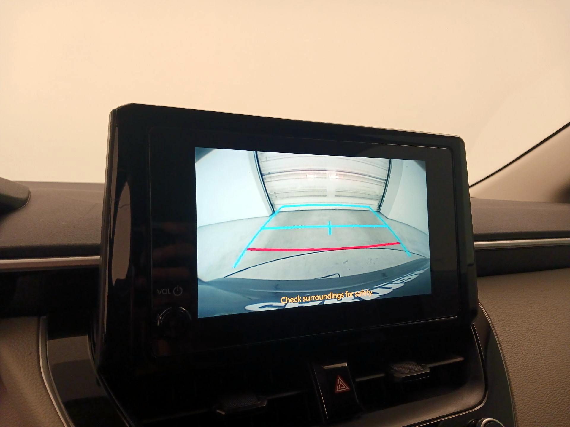 Thumbnail: 2025 Toyota Corolla - 15