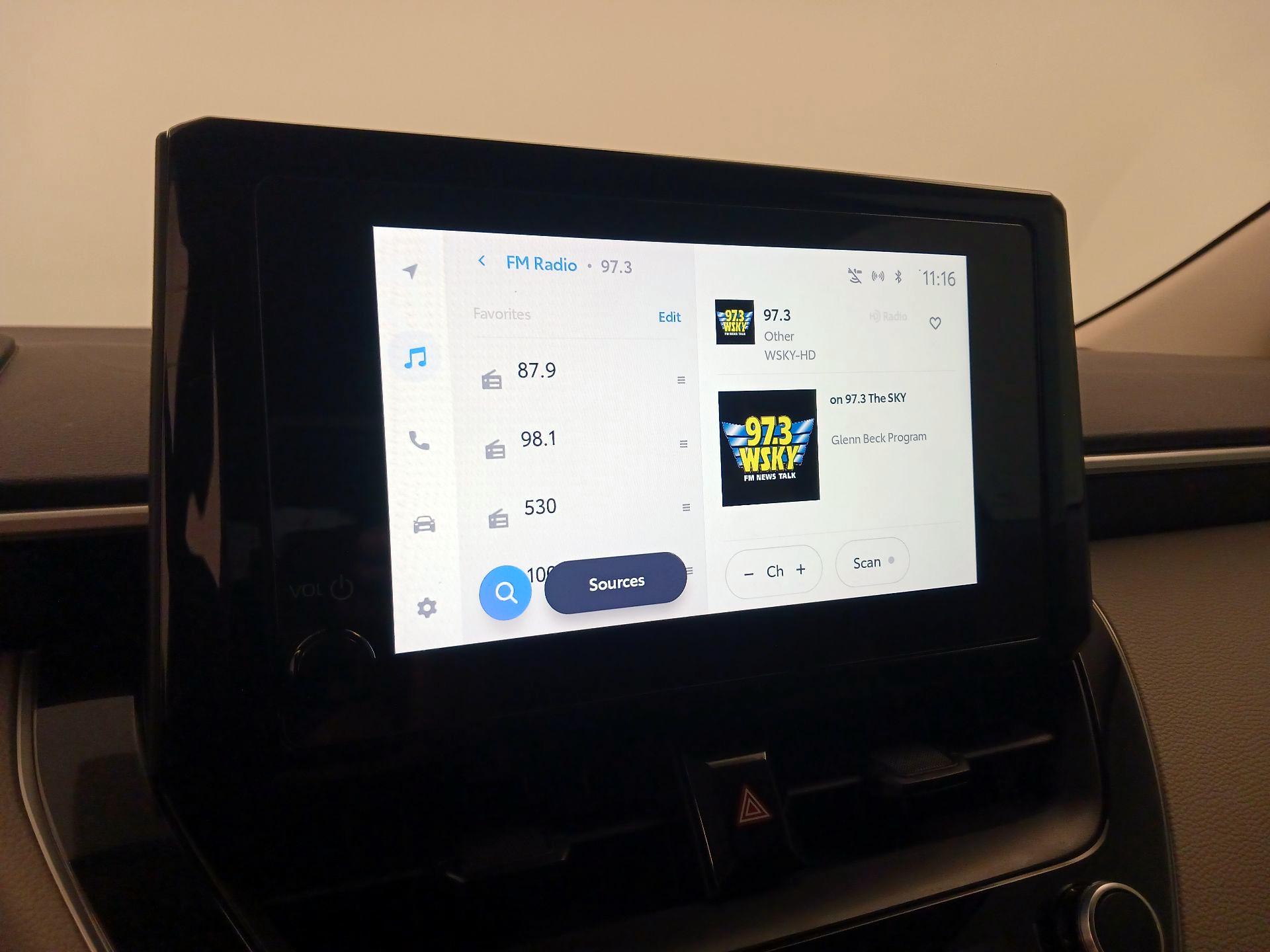 Thumbnail: 2025 Toyota Corolla - 16