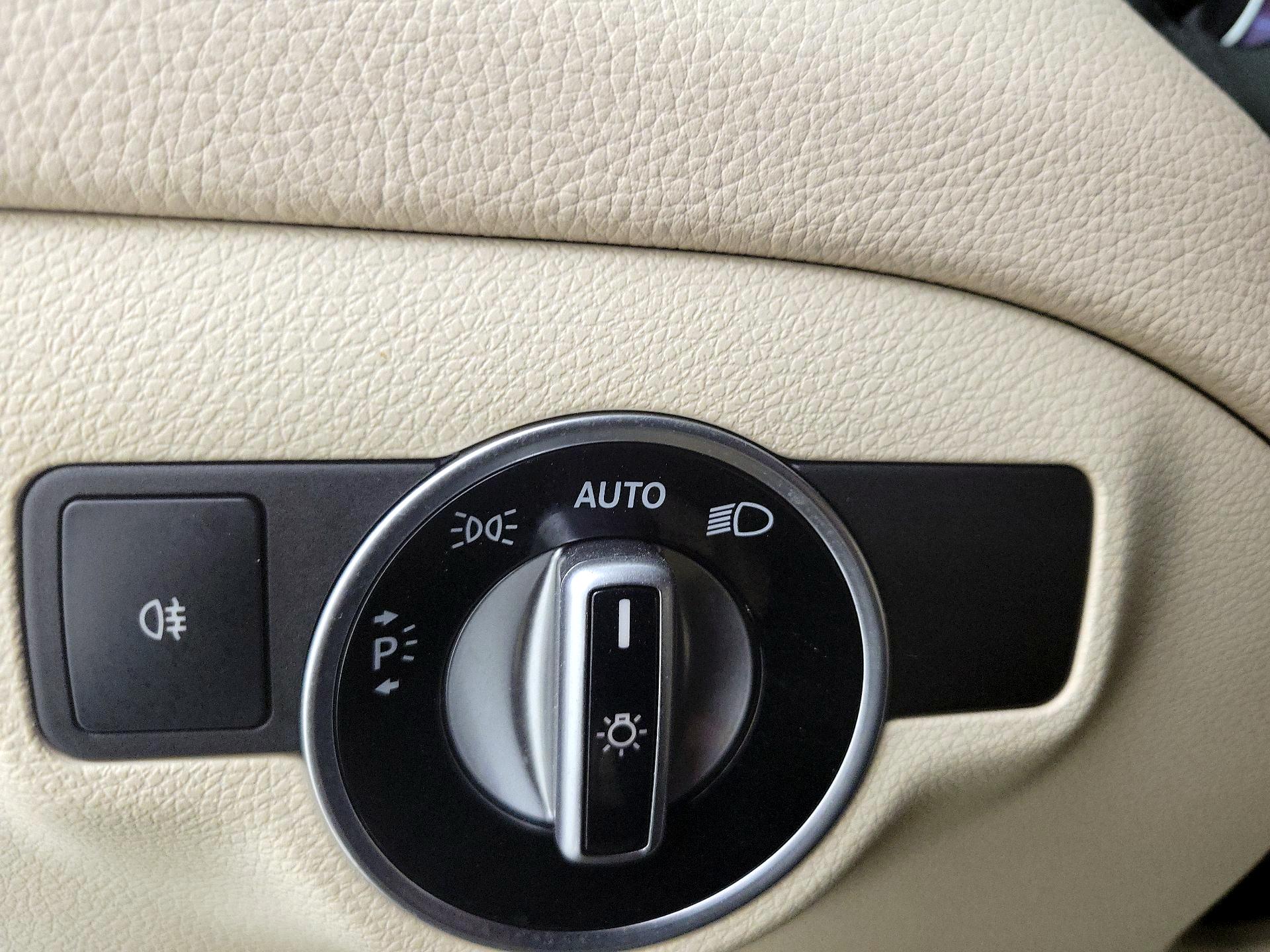 Thumbnail: 2019 Mercedes-Benz CLA - 13