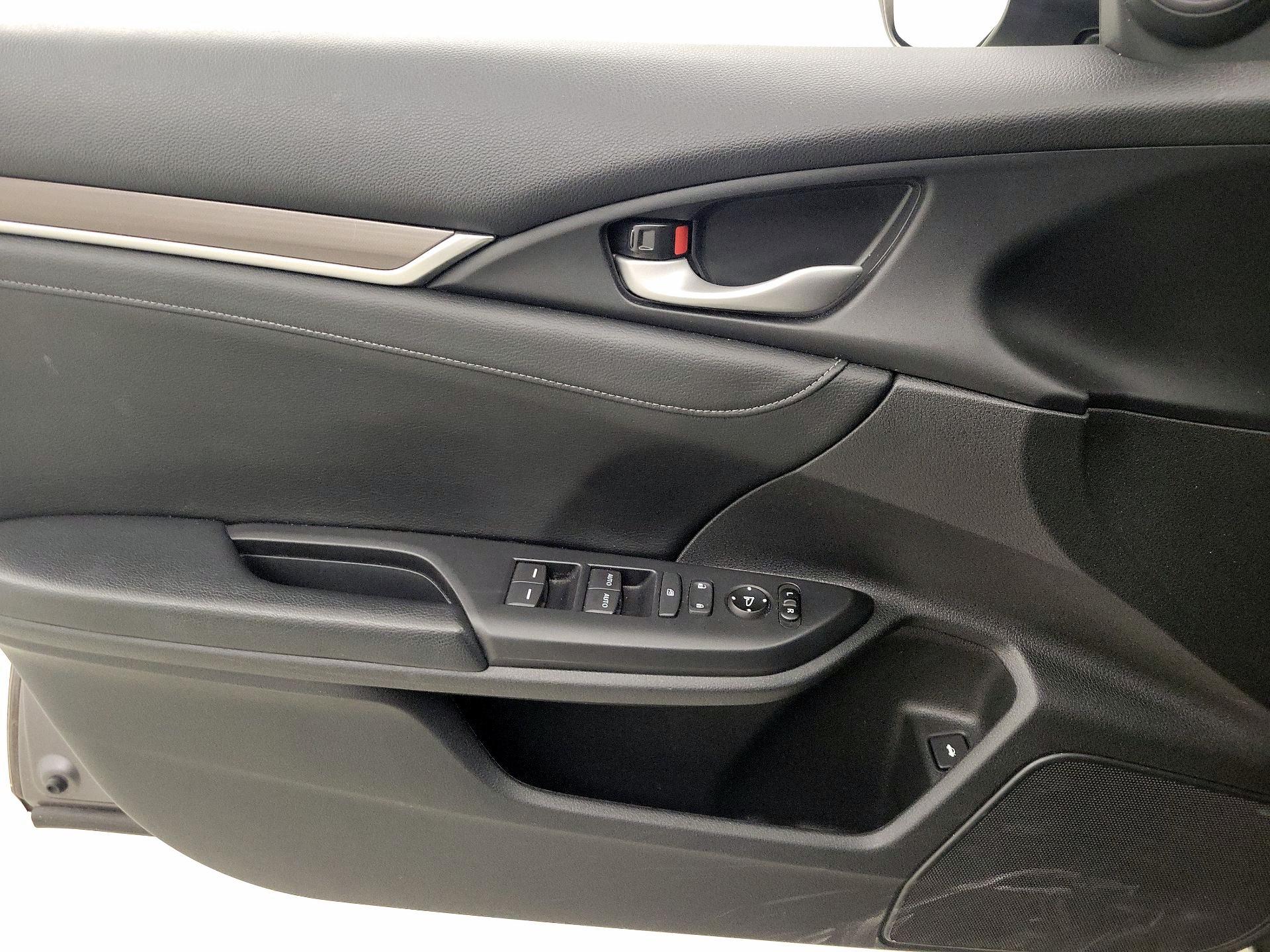 Thumbnail: 2019 Honda Civic - 12