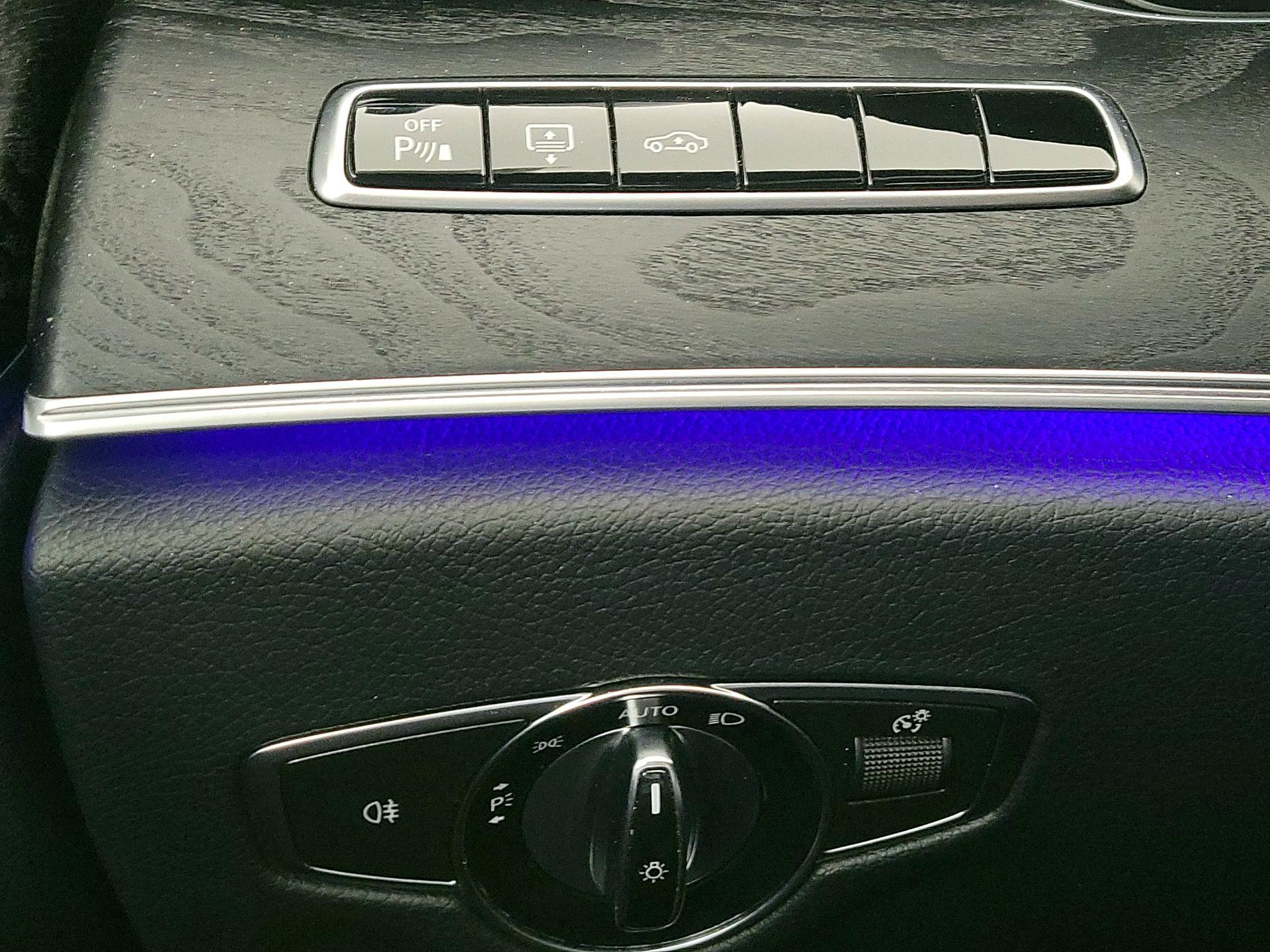 Thumbnail: 2018 Mercedes-Benz E-Class - 13