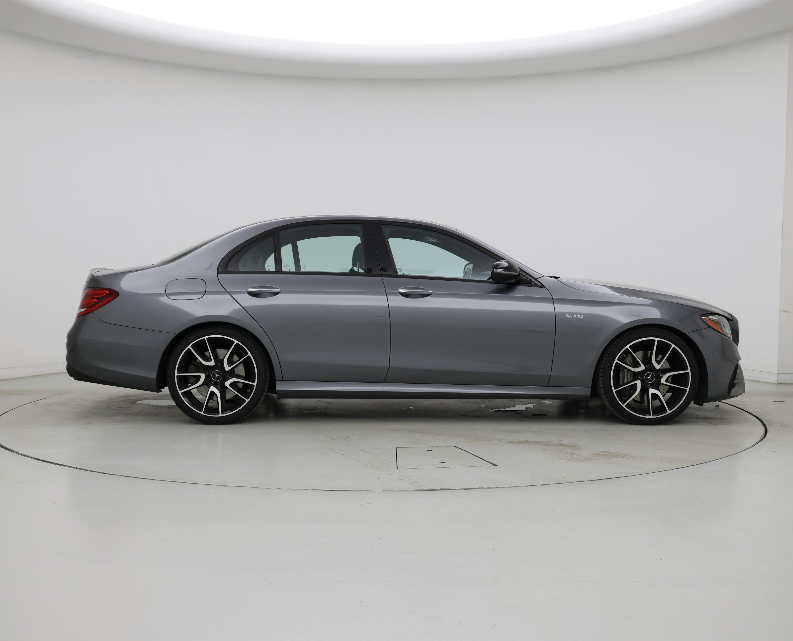 Thumbnail: 2018 Mercedes-Benz E-Class - 7