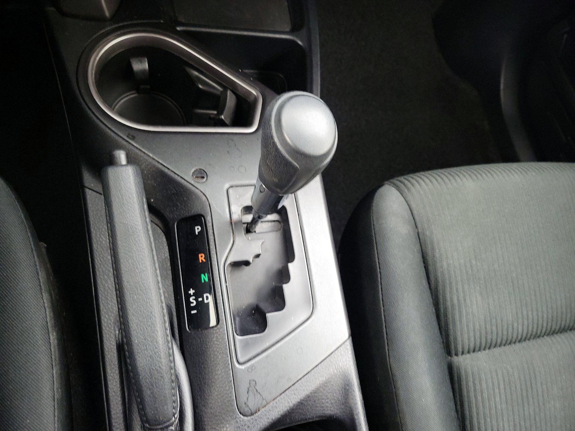 Thumbnail: 2017 Toyota RAV4 - 17