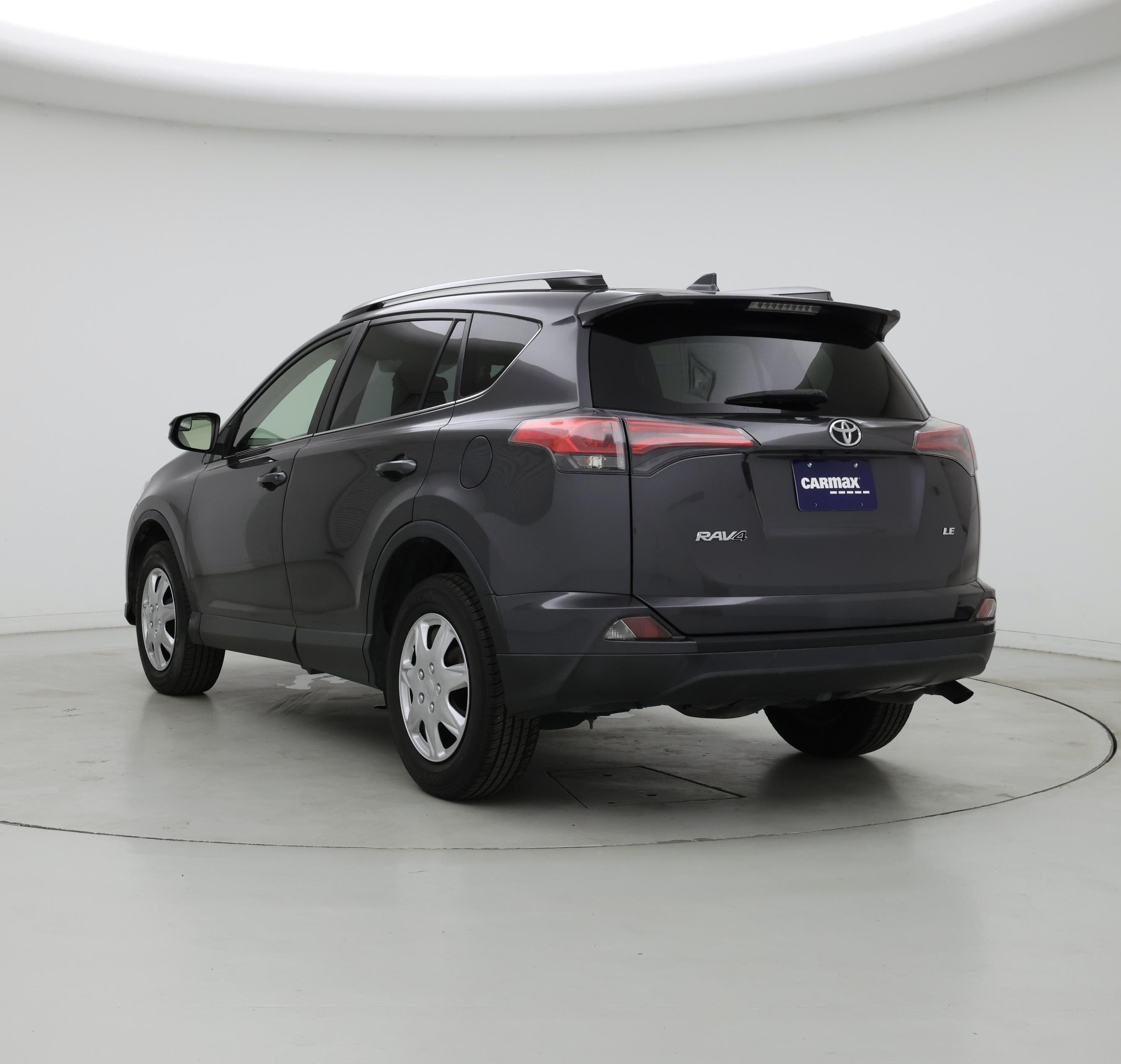 Thumbnail: 2017 Toyota RAV4 - 2