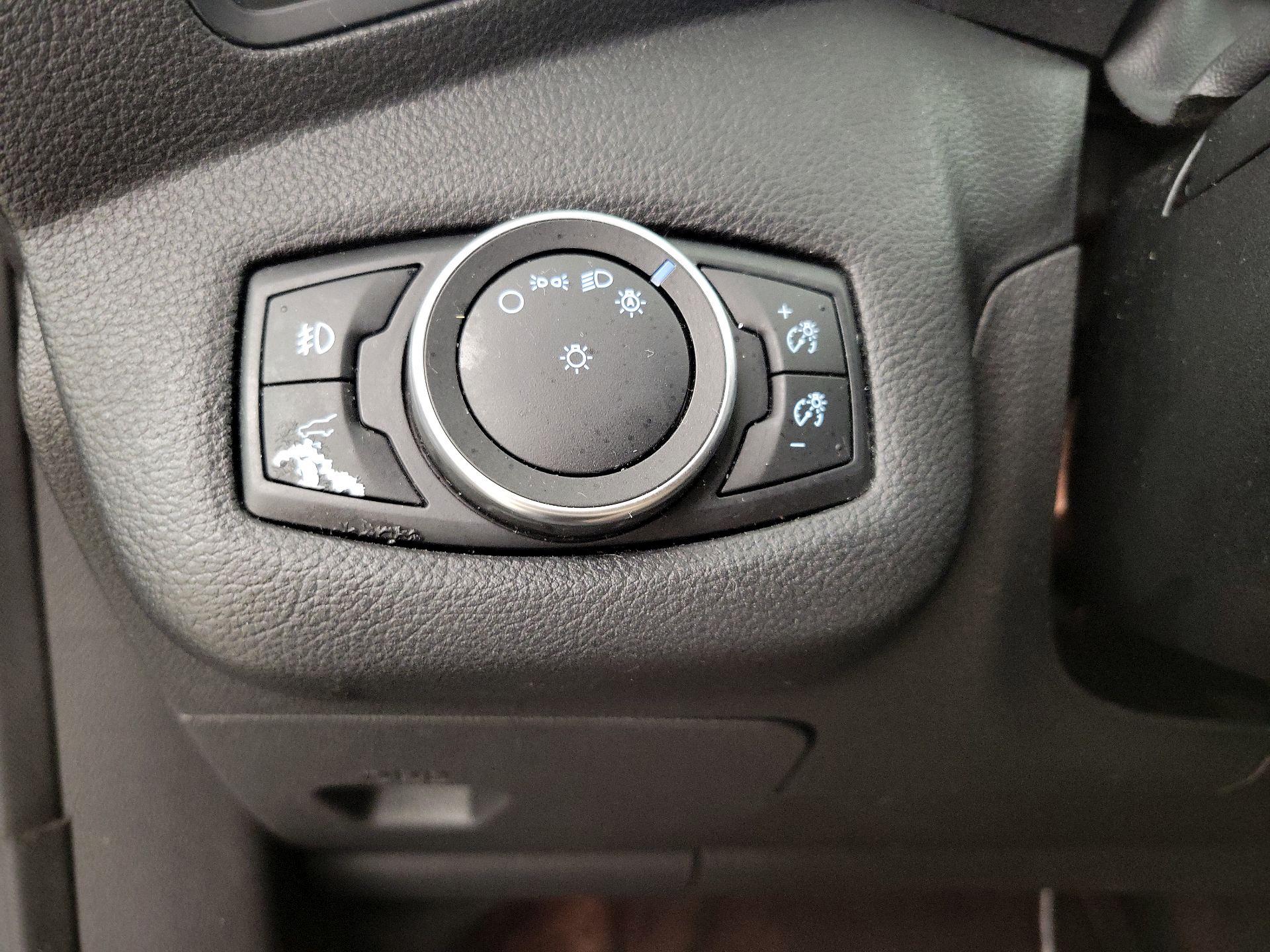 Thumbnail: 2018 Ford Escape - 13