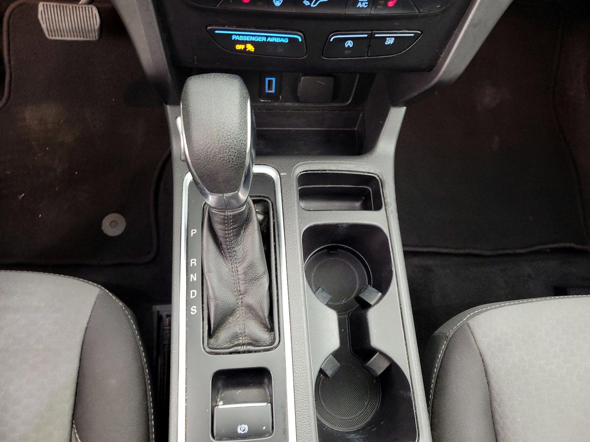 Thumbnail: 2018 Ford Escape - 17