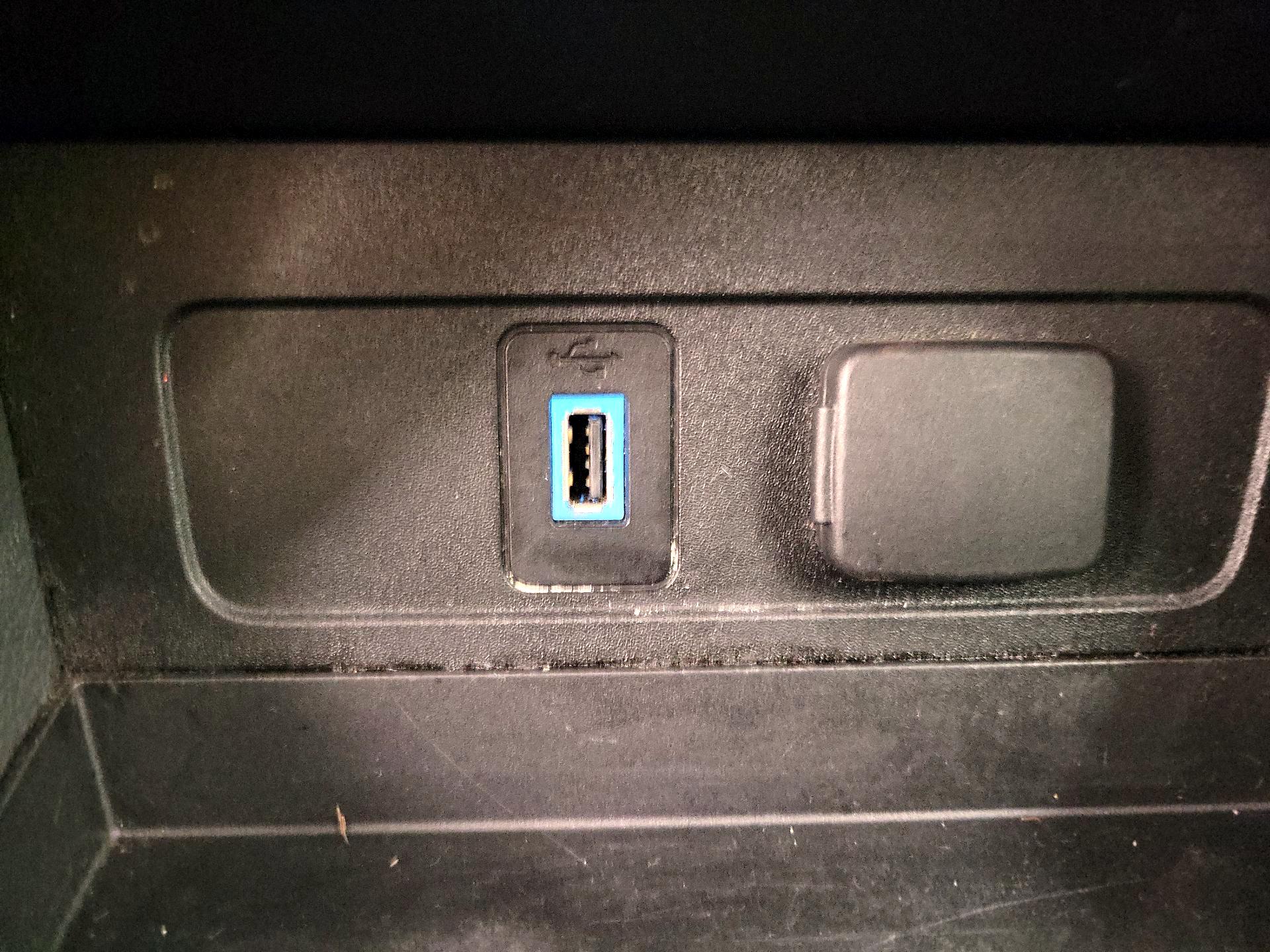 Thumbnail: 2018 Ford Escape - 18