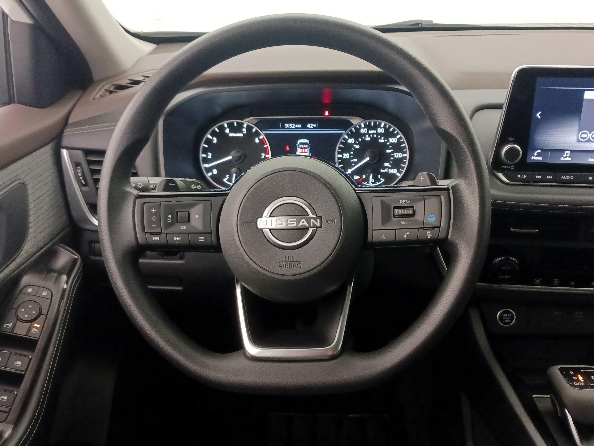 Thumbnail: 2023 Nissan Rogue - 10