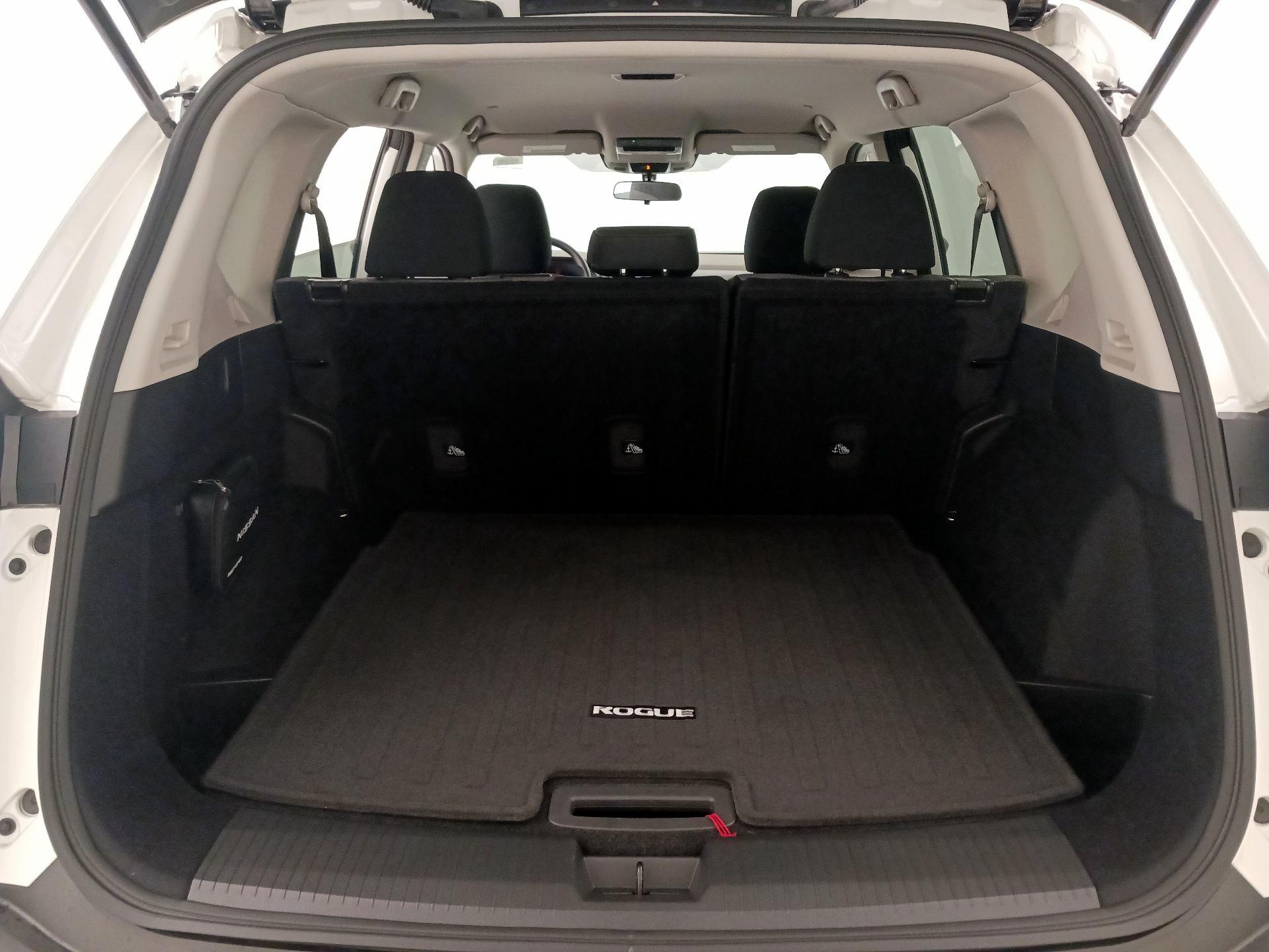 Thumbnail: 2023 Nissan Rogue - 20