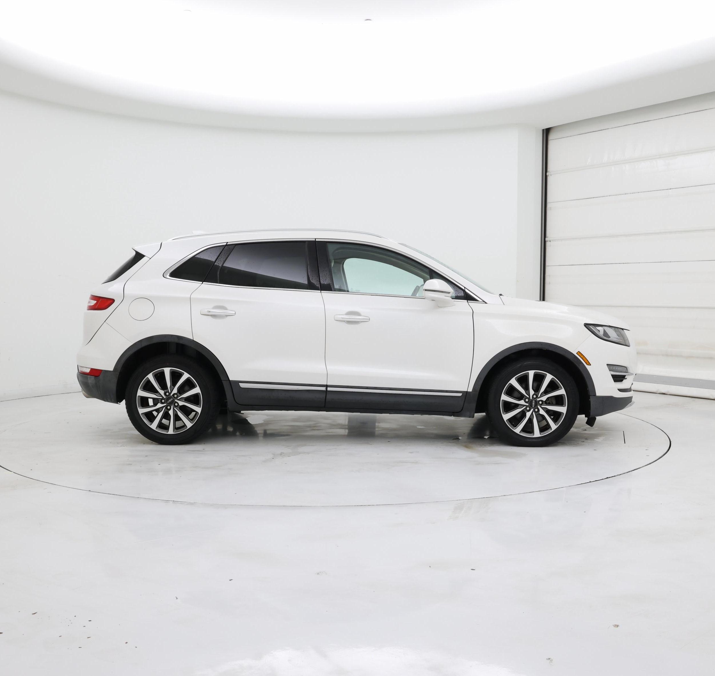 Thumbnail: 2019 Lincoln MKC - 7