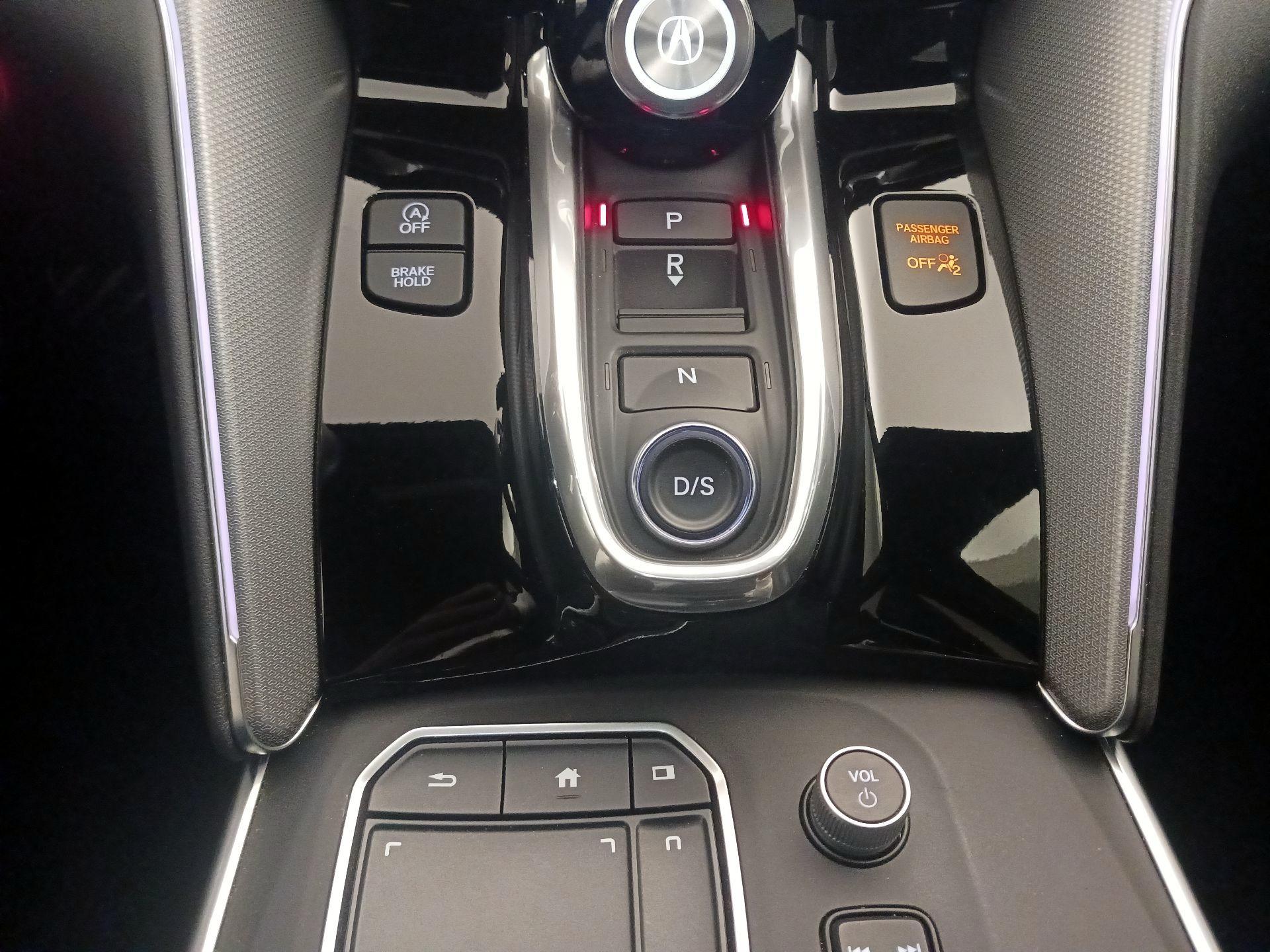 Thumbnail: 2023 Acura TLX - 18