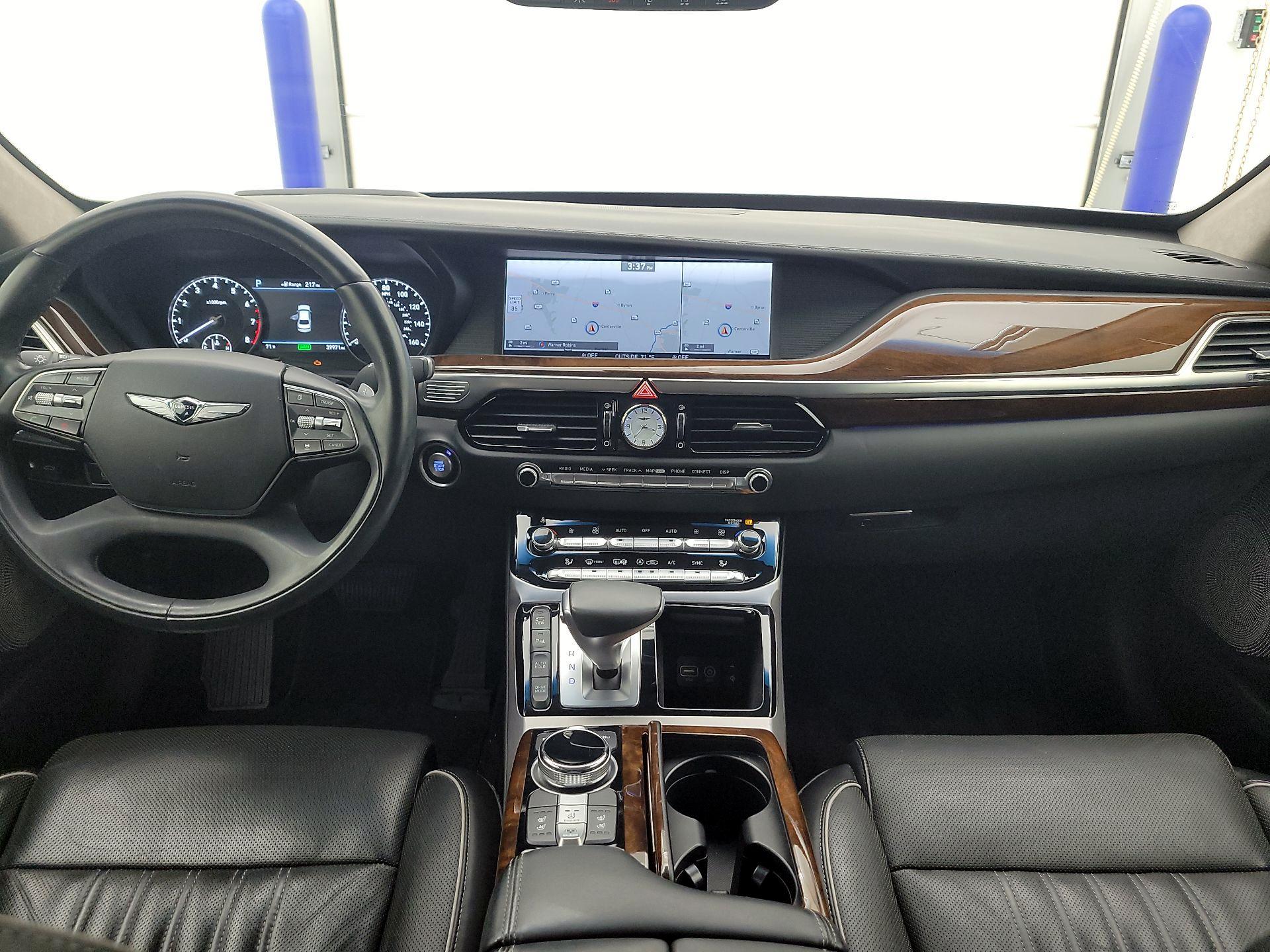 Thumbnail: 2019 Genesis G90 - 9