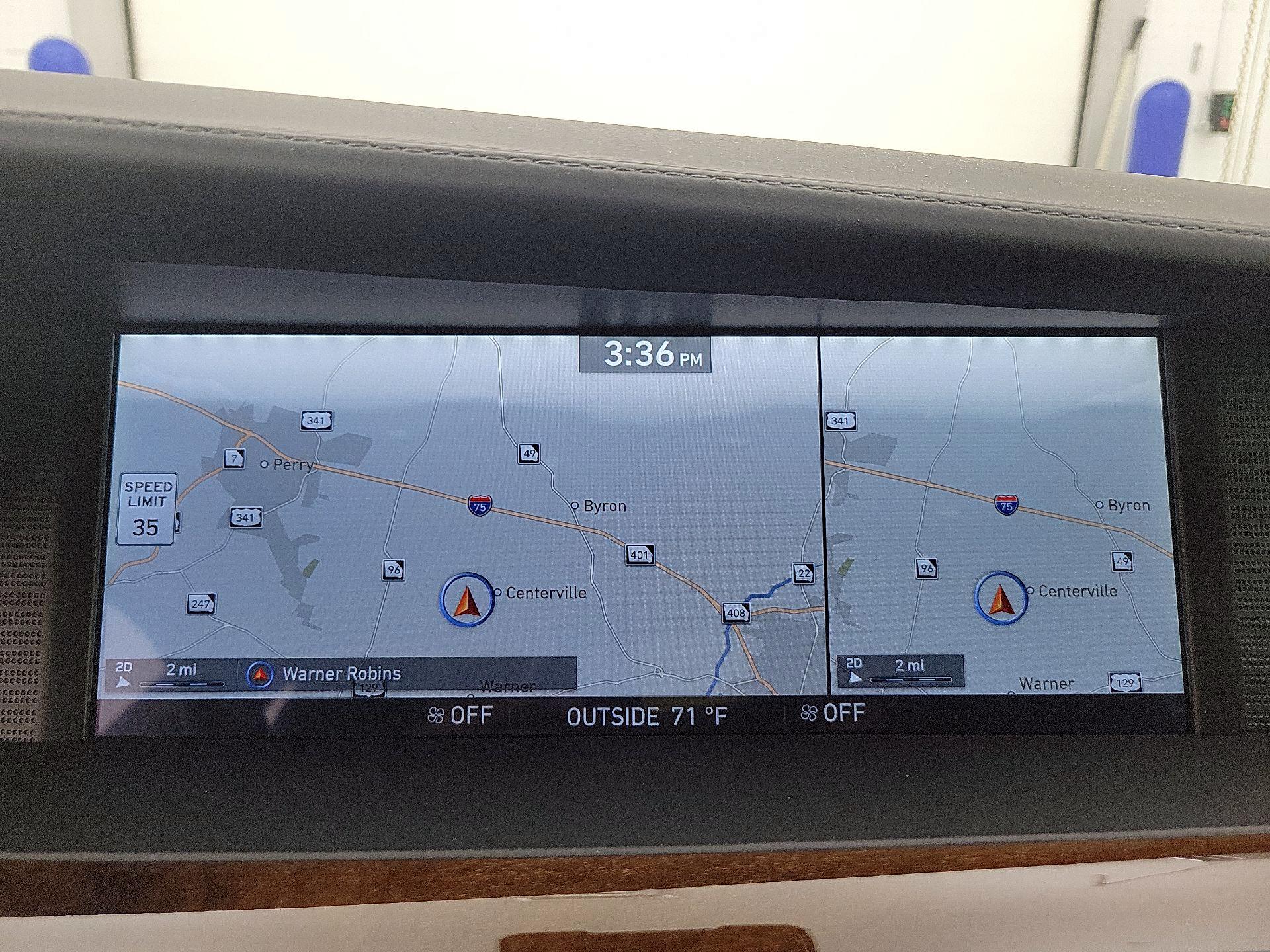 Thumbnail: 2019 Genesis G90 - 14