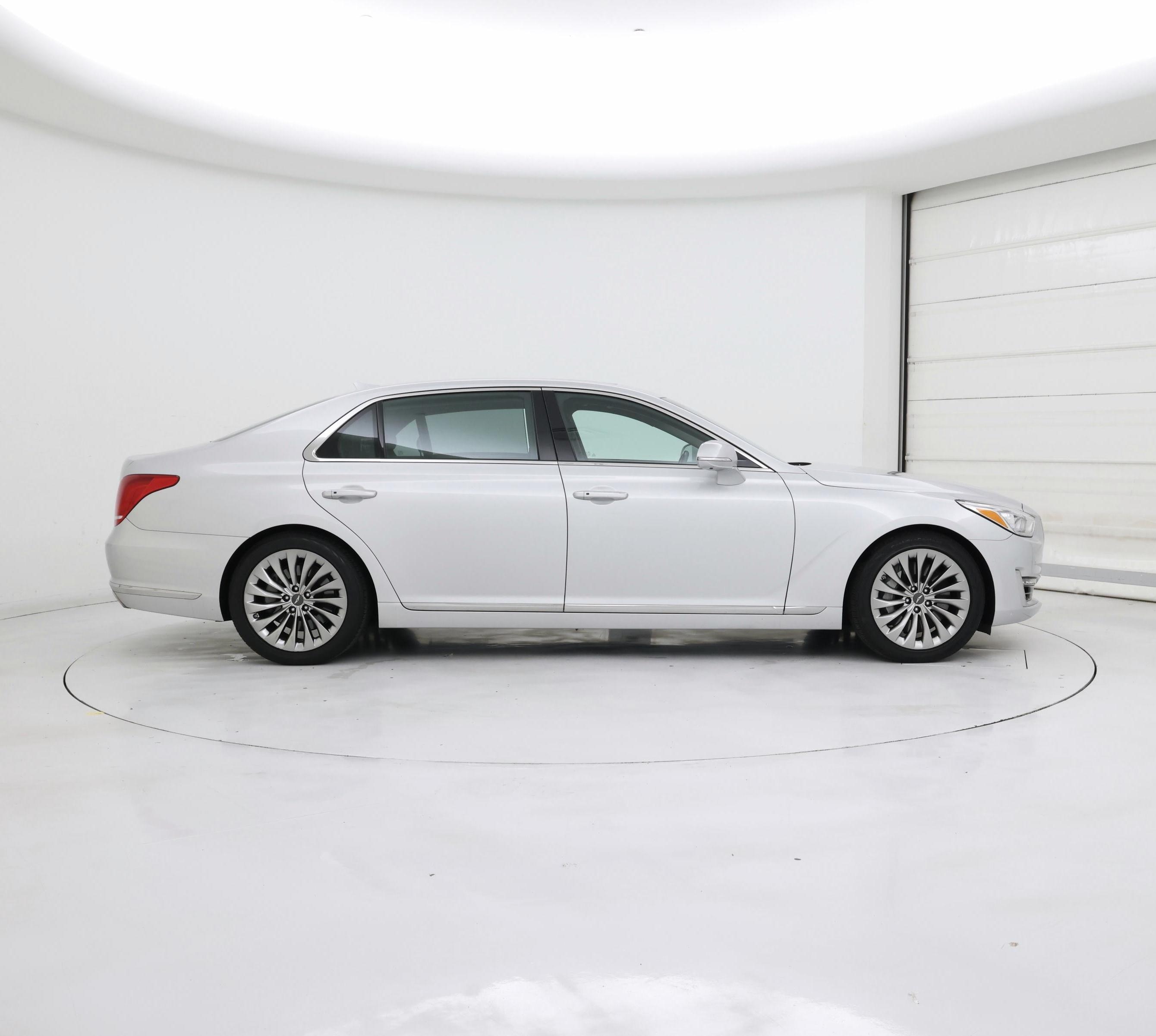 Thumbnail: 2019 Genesis G90 - 7