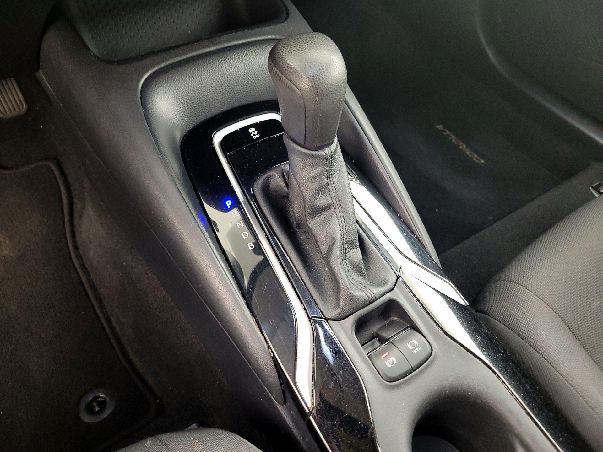 Thumbnail: 2022 Toyota Corolla - 17