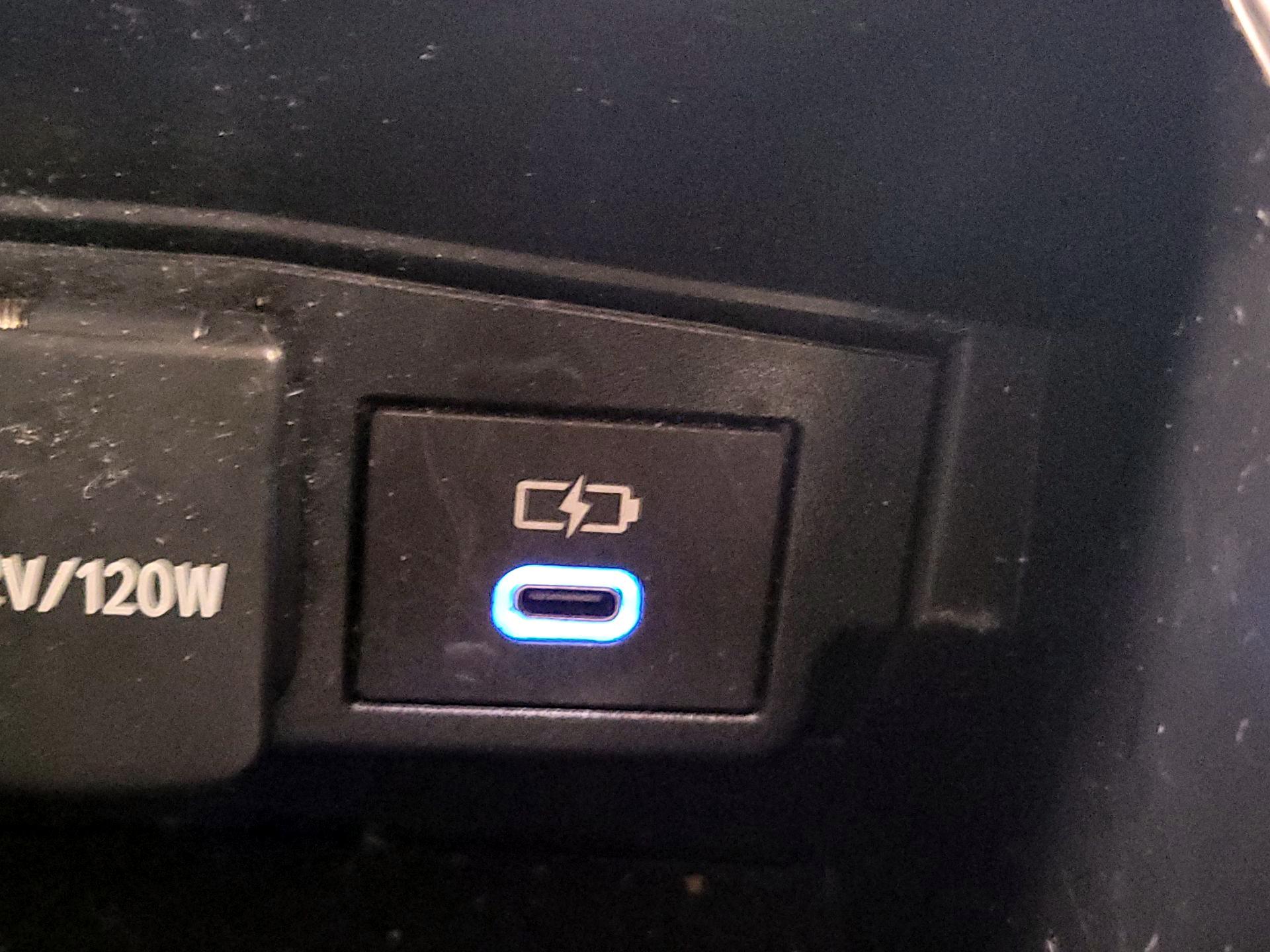 Thumbnail: 2022 Toyota Corolla - 18