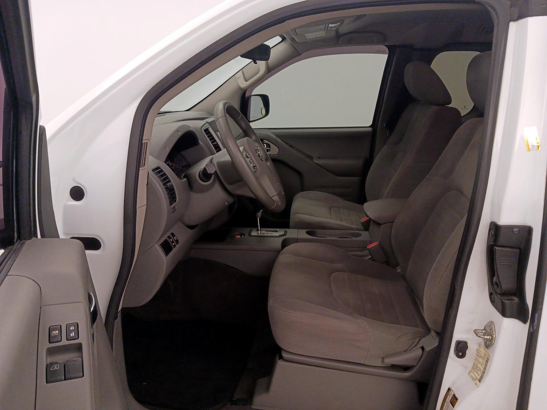 Thumbnail: 2020 Nissan Frontier - 11