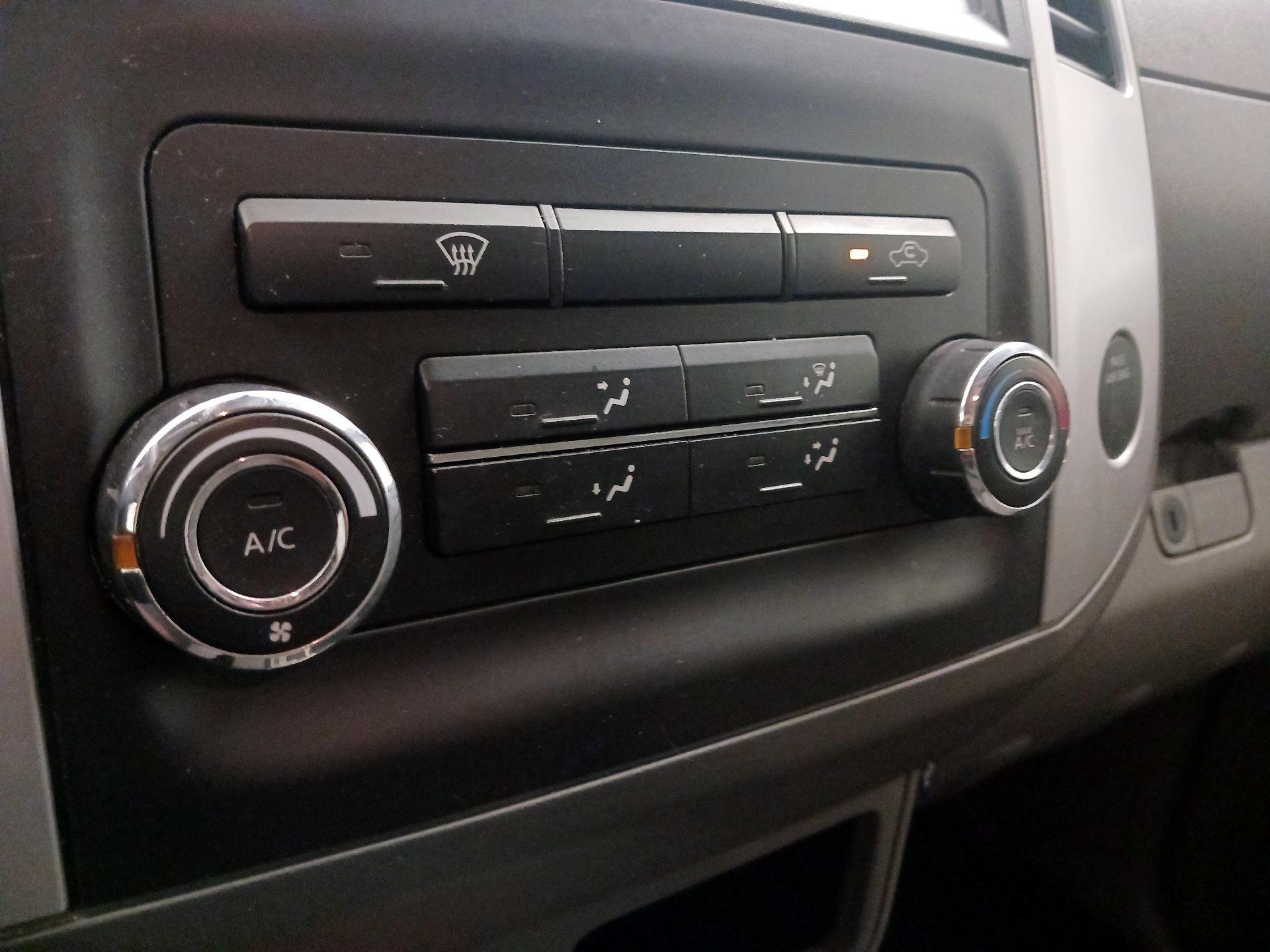 Thumbnail: 2020 Nissan Frontier - 16