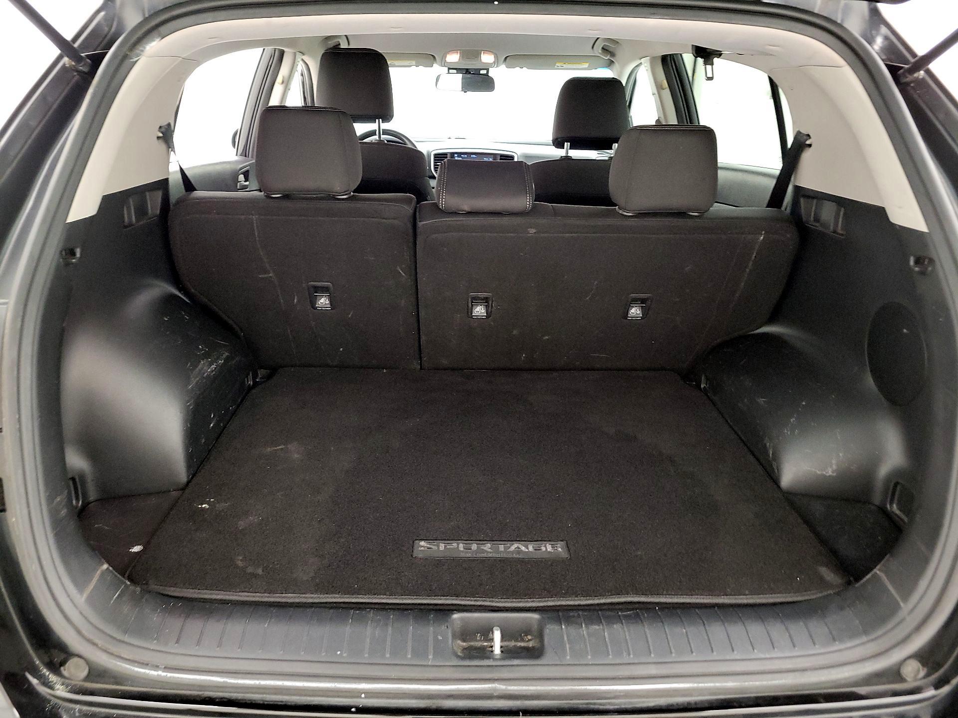 Thumbnail: 2020 Kia Sportage - 20