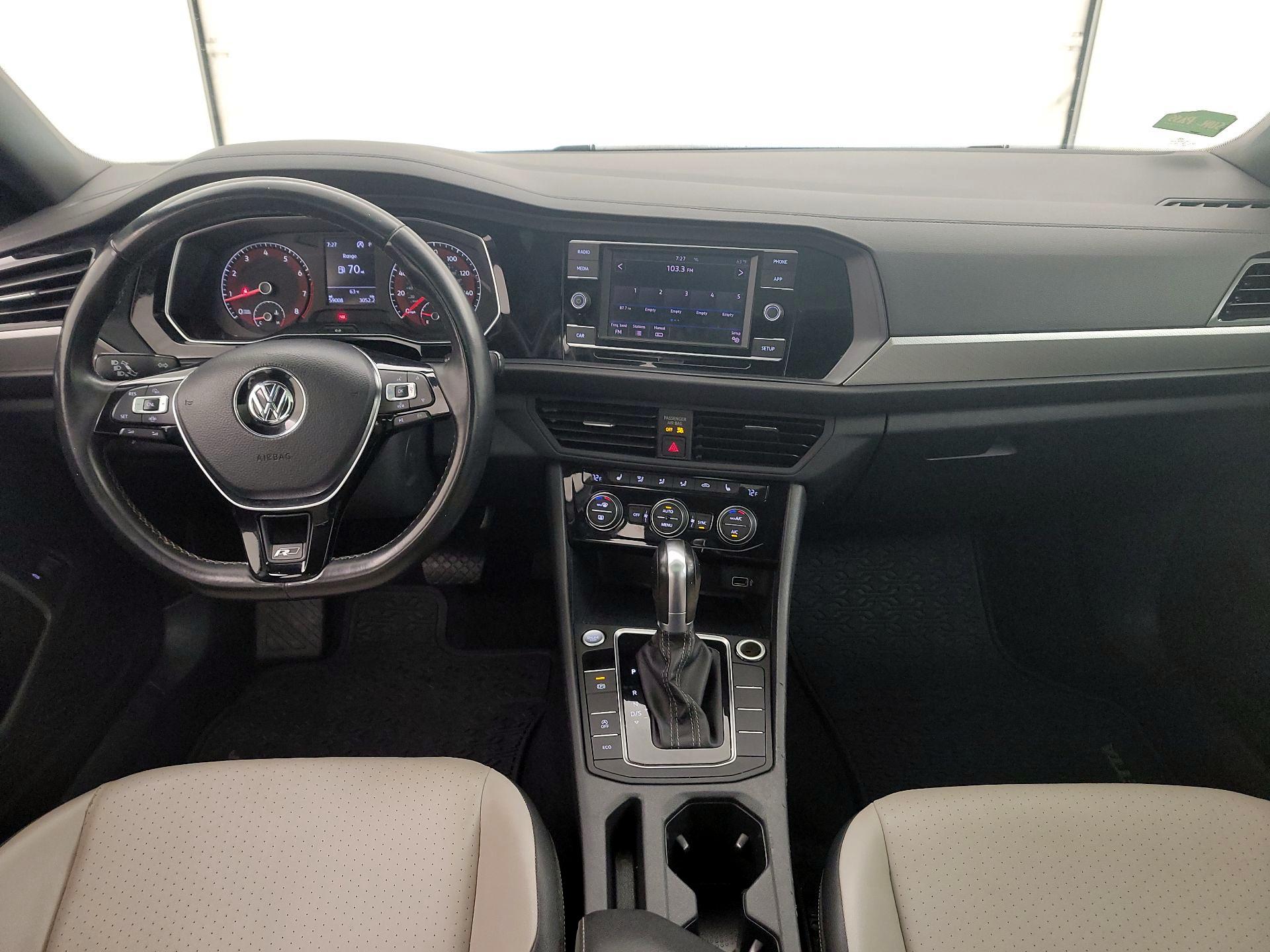 Thumbnail: 2019 Volkswagen Jetta - 9