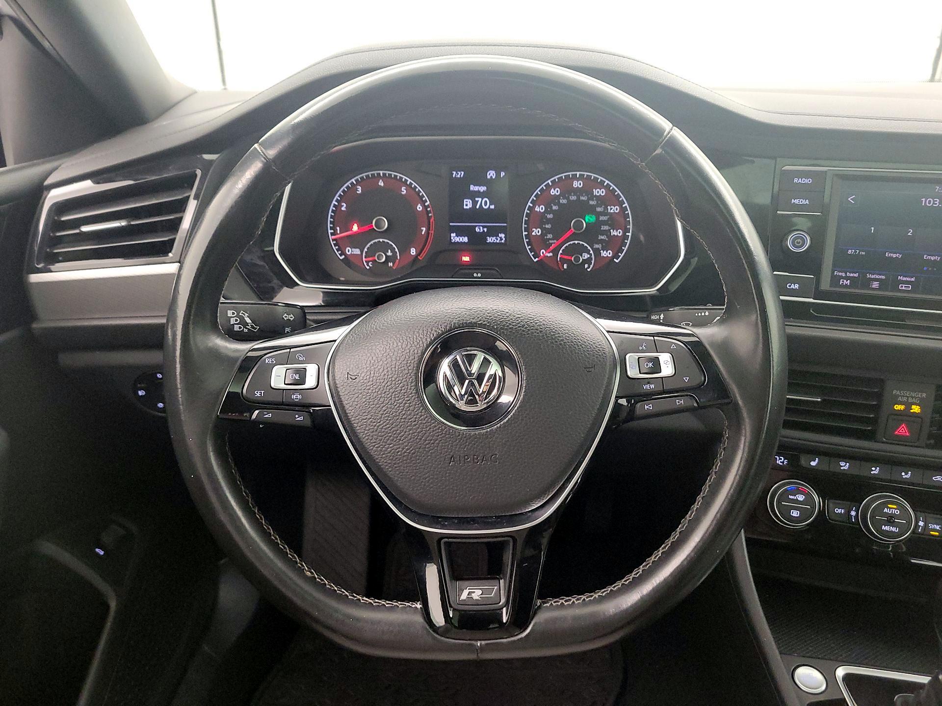 Thumbnail: 2019 Volkswagen Jetta - 10