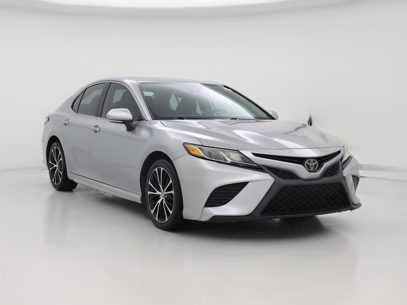 2019 Toyota Camry SE -
                  Warner Robins, GA