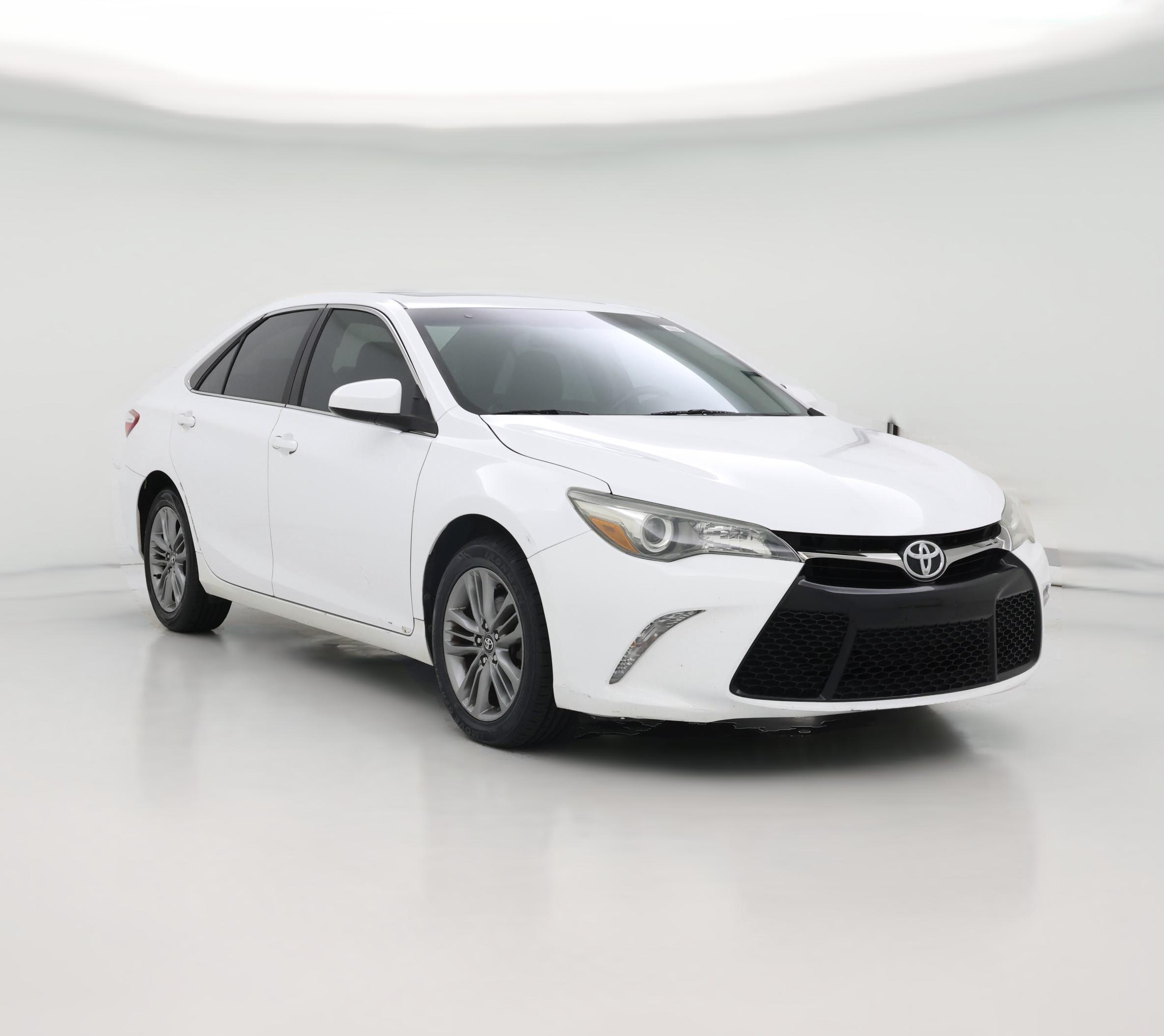 Thumbnail: 2016 Toyota Camry - 1