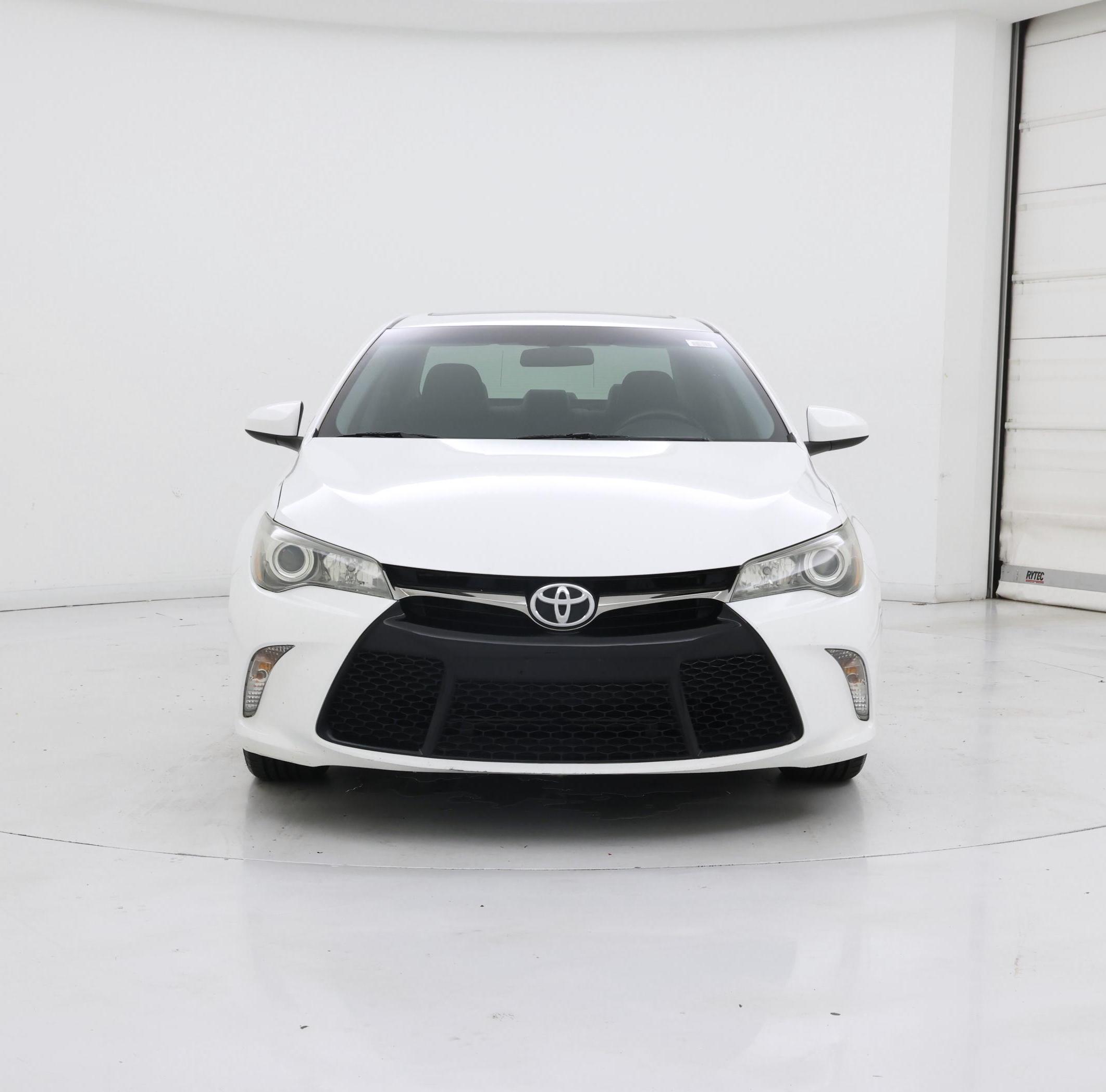 Thumbnail: 2016 Toyota Camry - 5