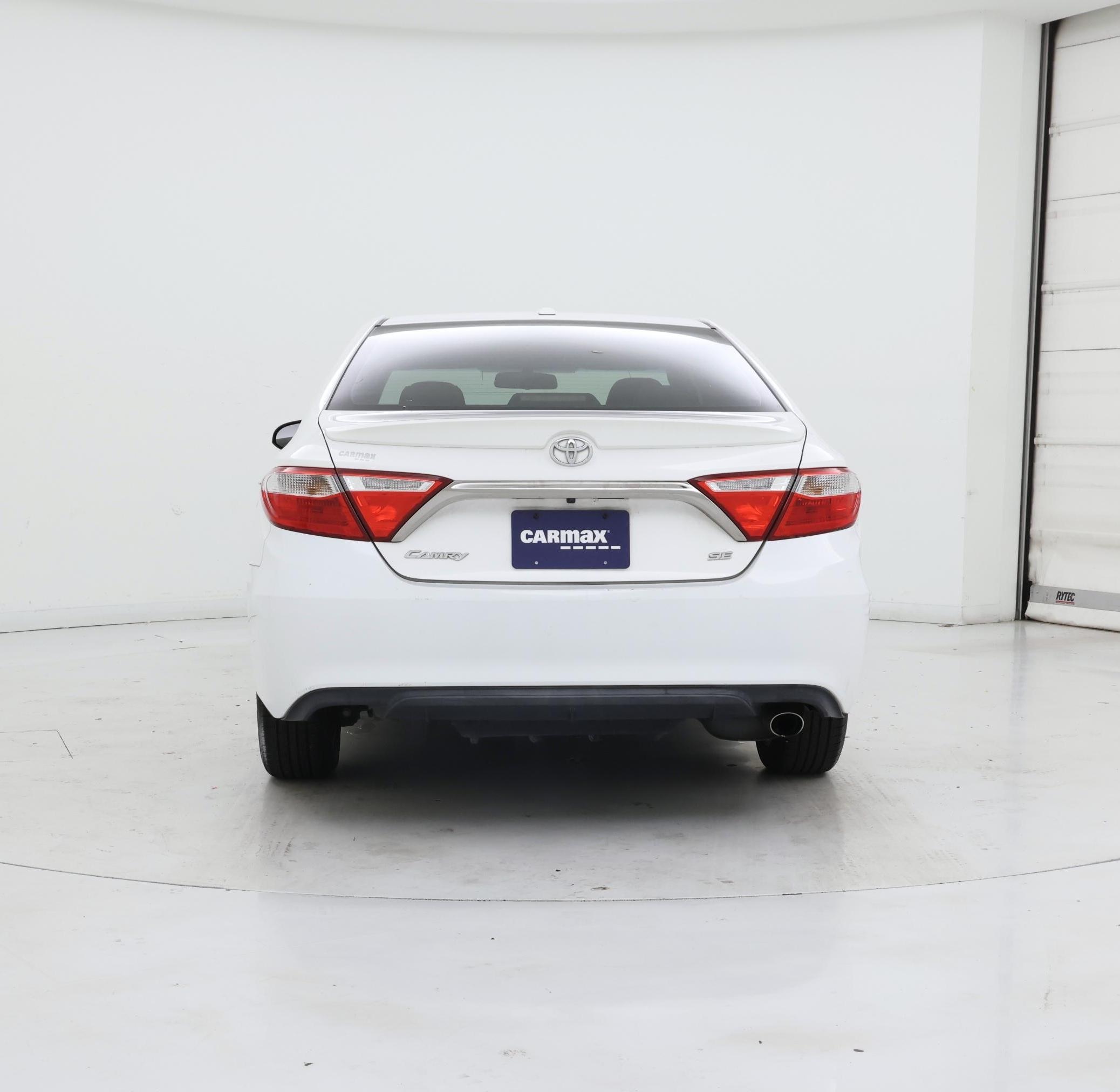 Thumbnail: 2016 Toyota Camry - 6