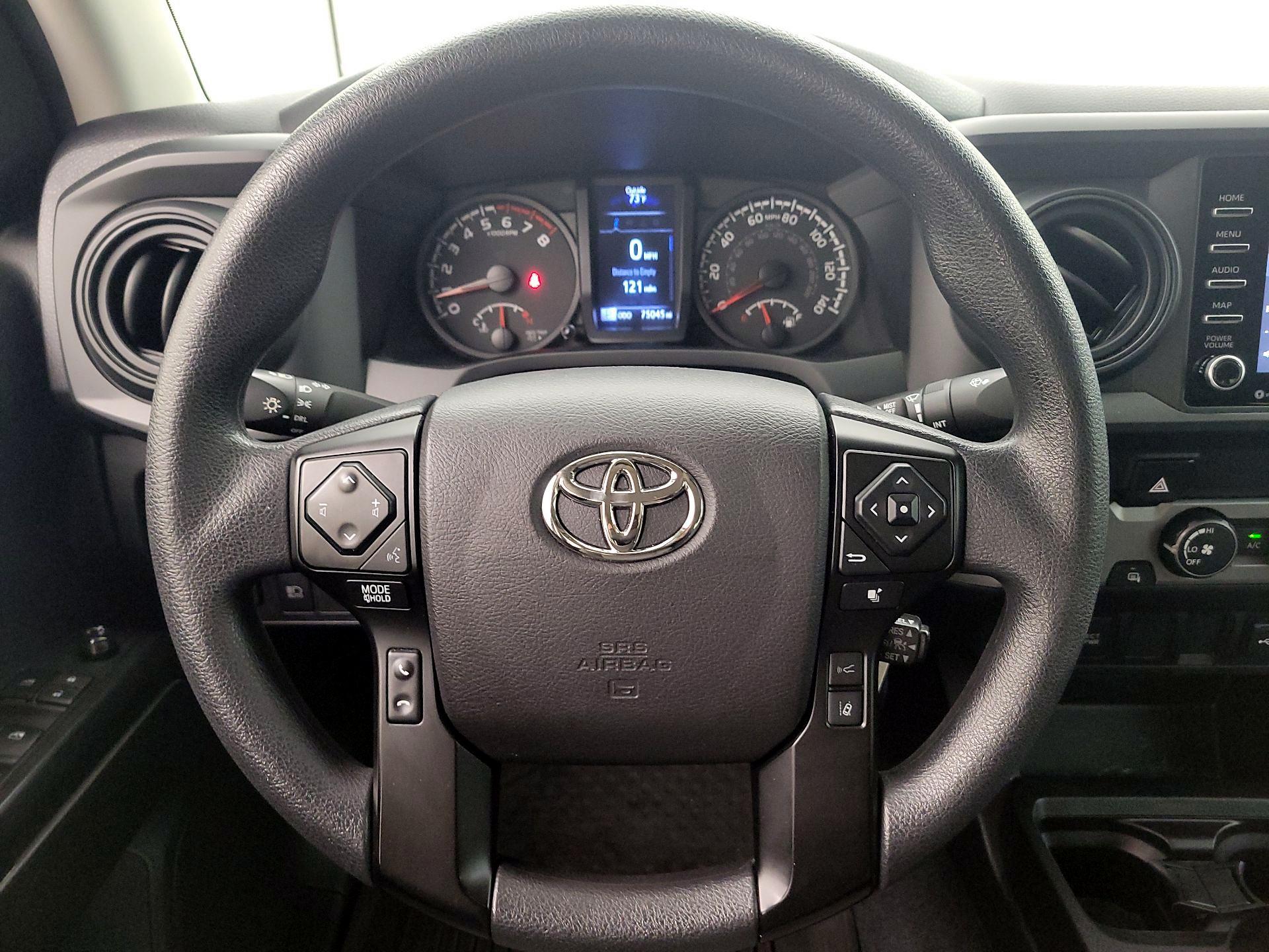 Thumbnail: 2022 Toyota Tacoma - 10