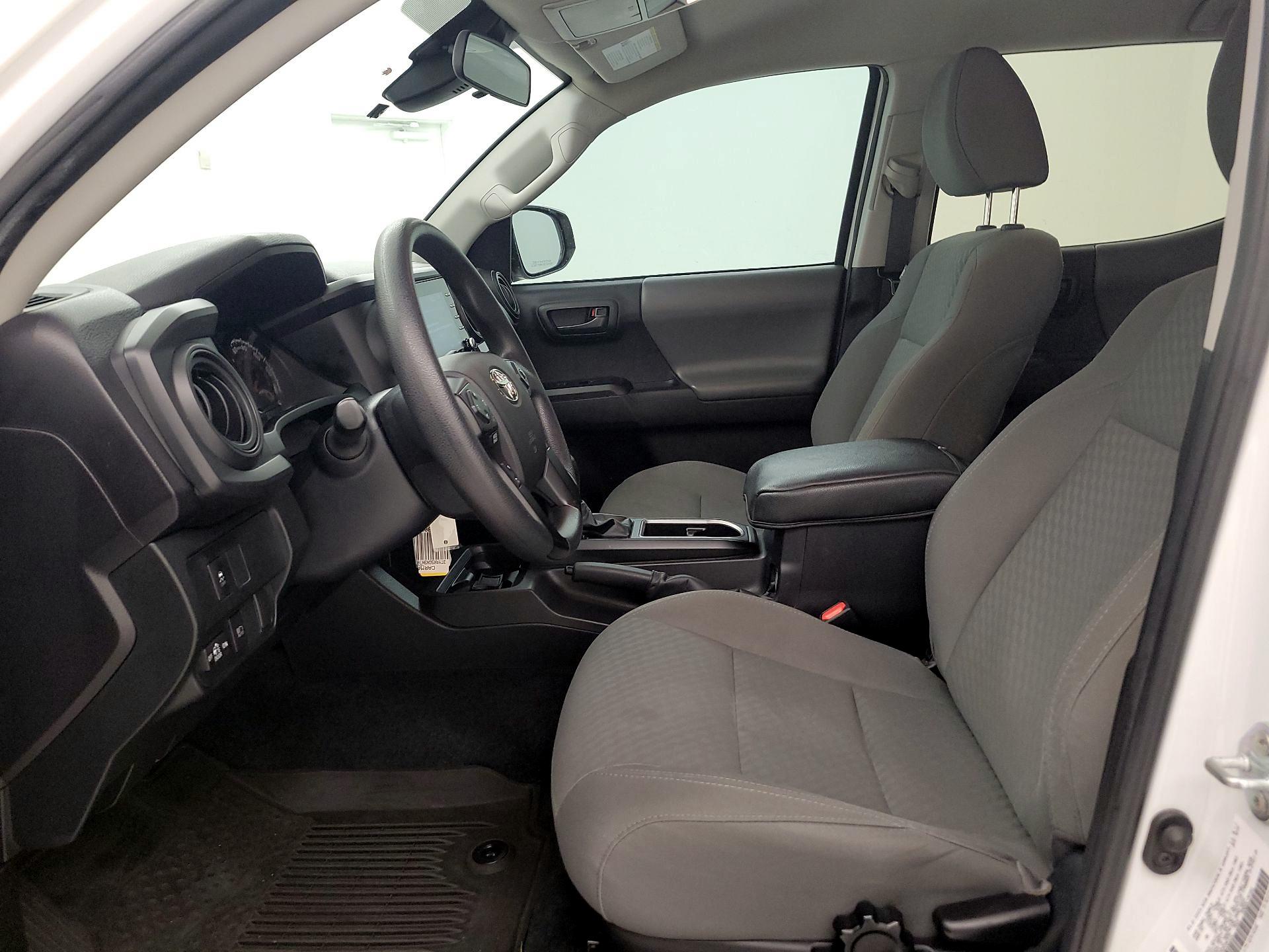 Thumbnail: 2022 Toyota Tacoma - 11