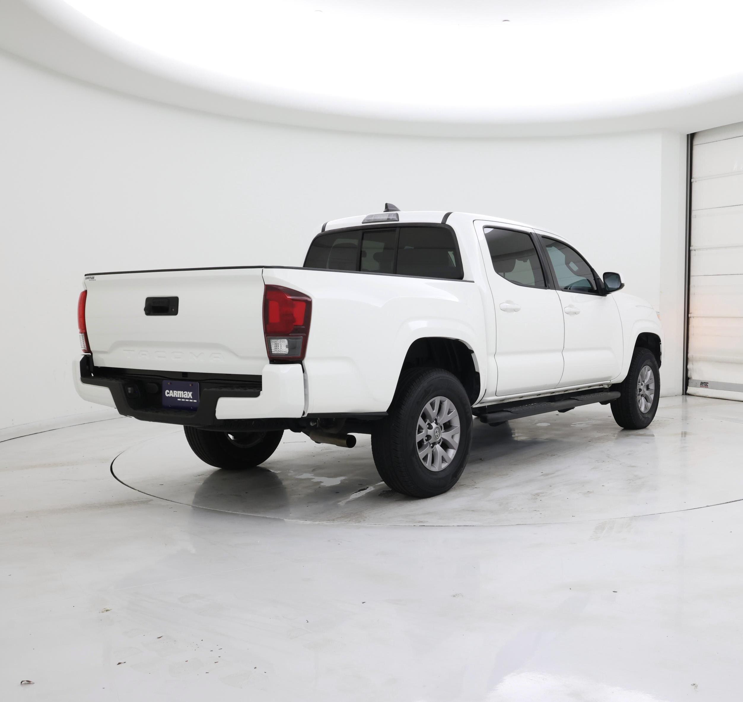 Thumbnail: 2022 Toyota Tacoma - 8