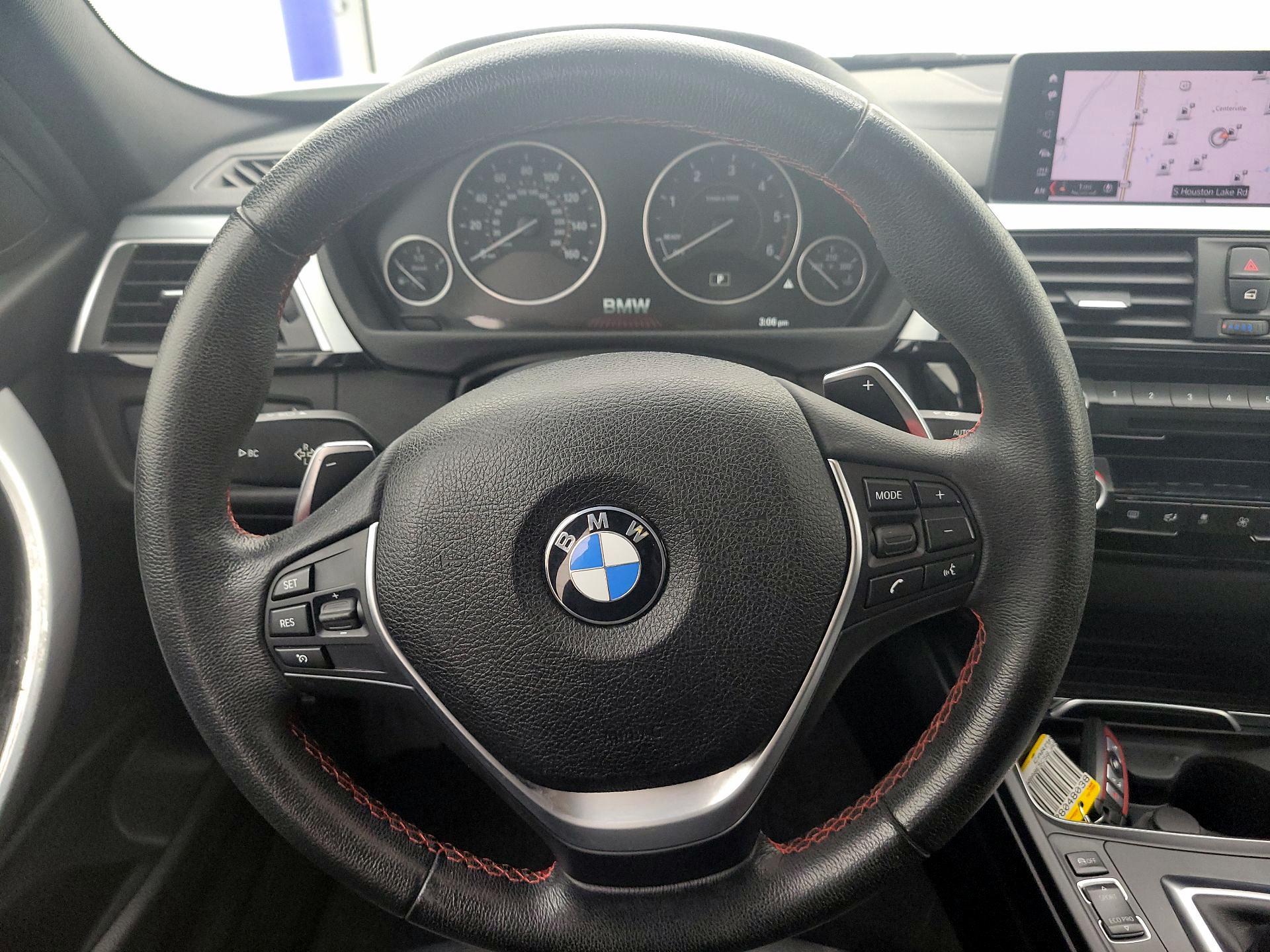 Thumbnail: 2018 BMW 3 Series - 10