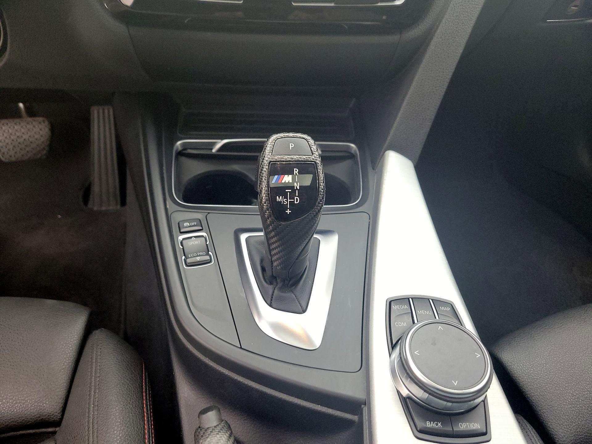 Thumbnail: 2018 BMW 3 Series - 18