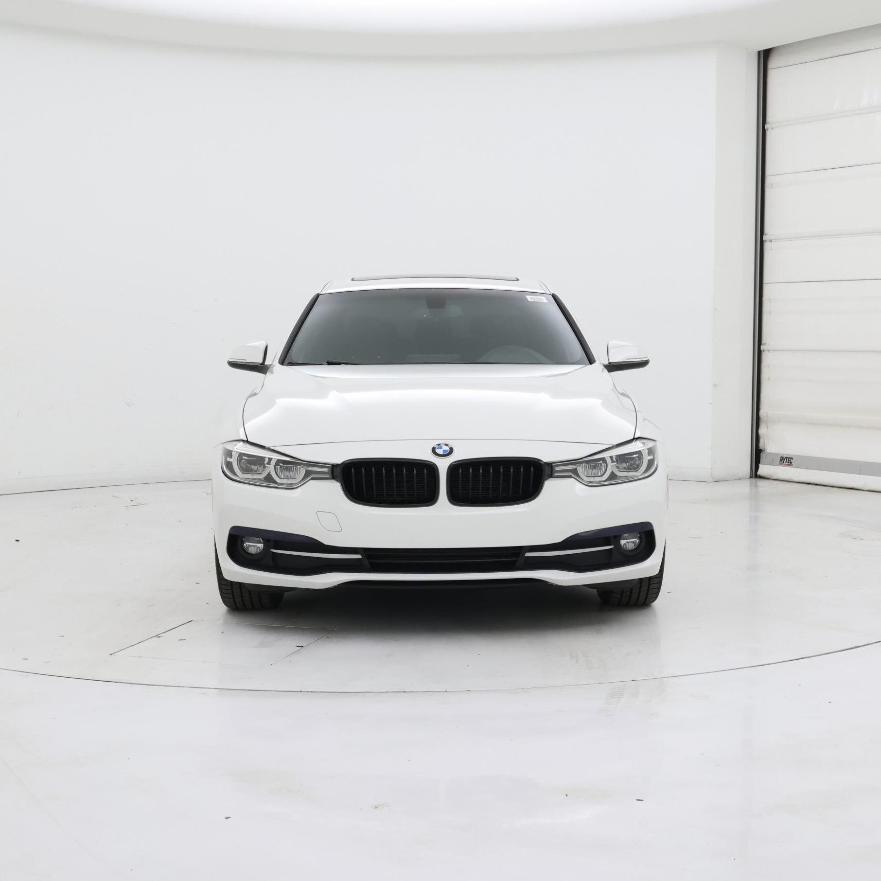 Thumbnail: 2018 BMW 3 Series - 5