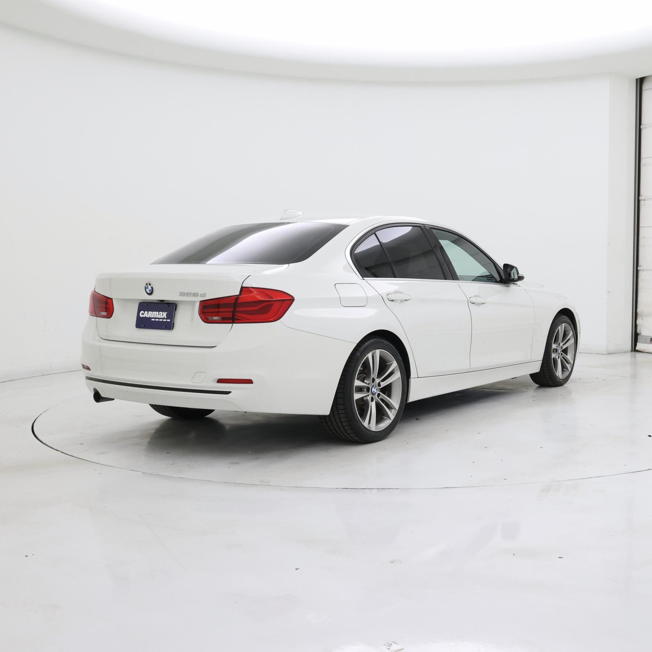 Thumbnail: 2018 BMW 3 Series - 8