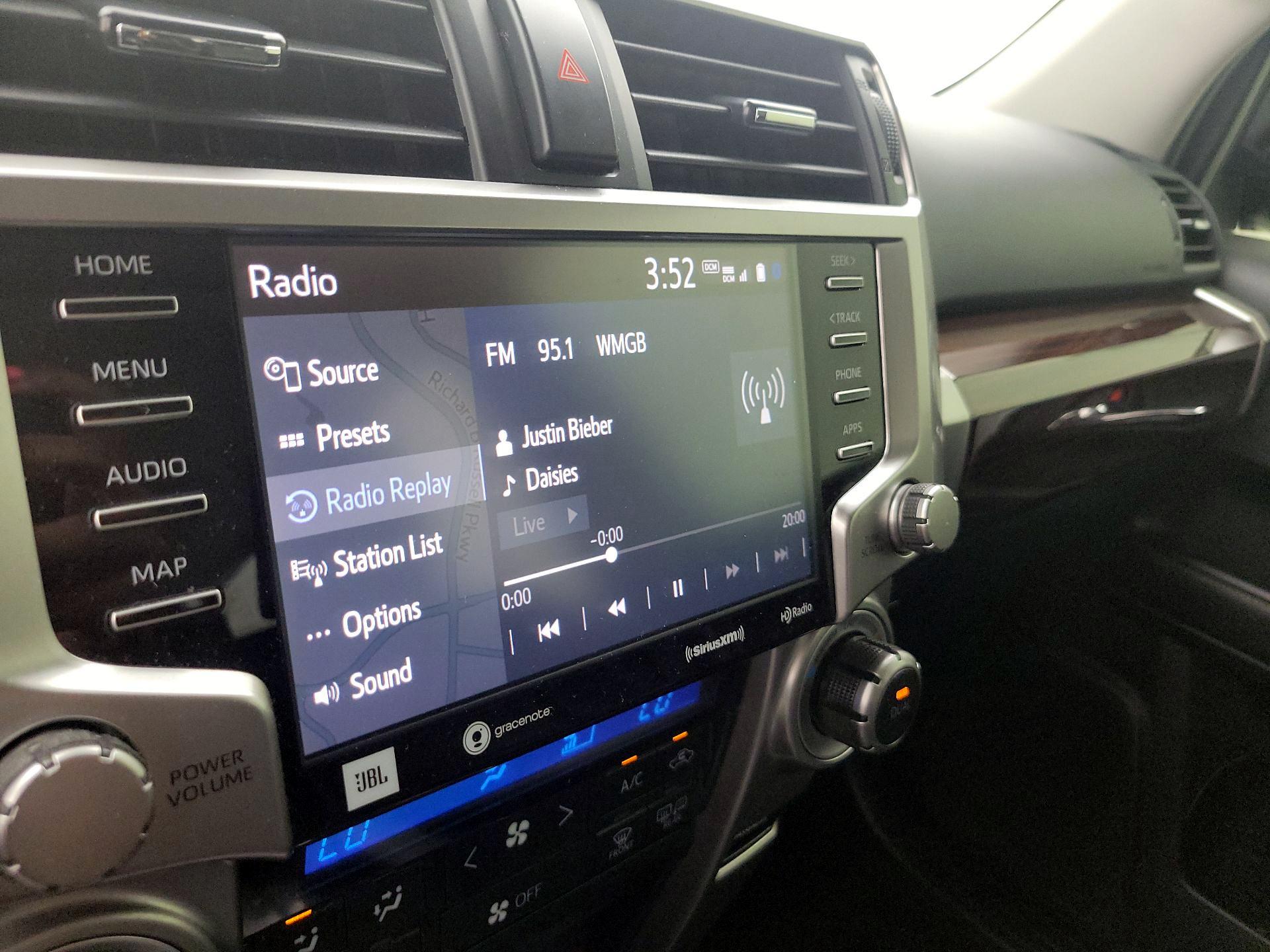 Thumbnail: 2021 Toyota 4Runner - 16