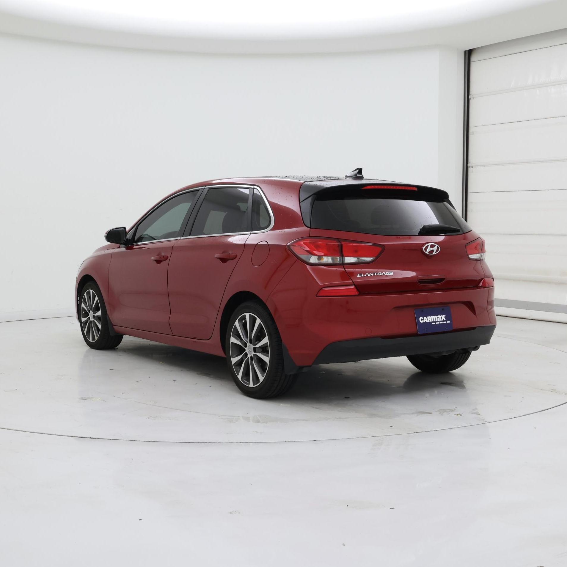 Thumbnail: 2019 Hyundai Elantra - 2