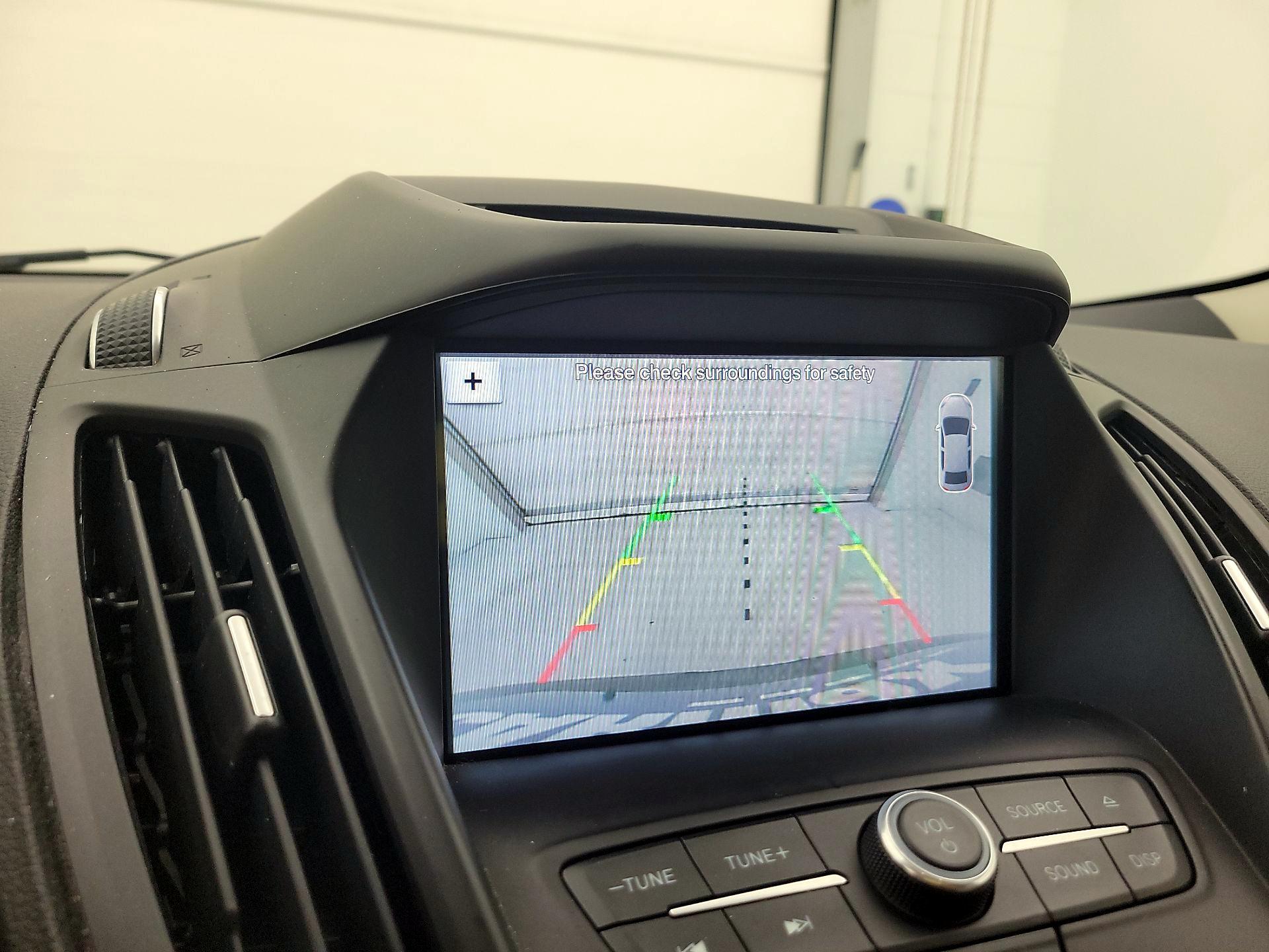 Thumbnail: 2017 Ford Escape - 14