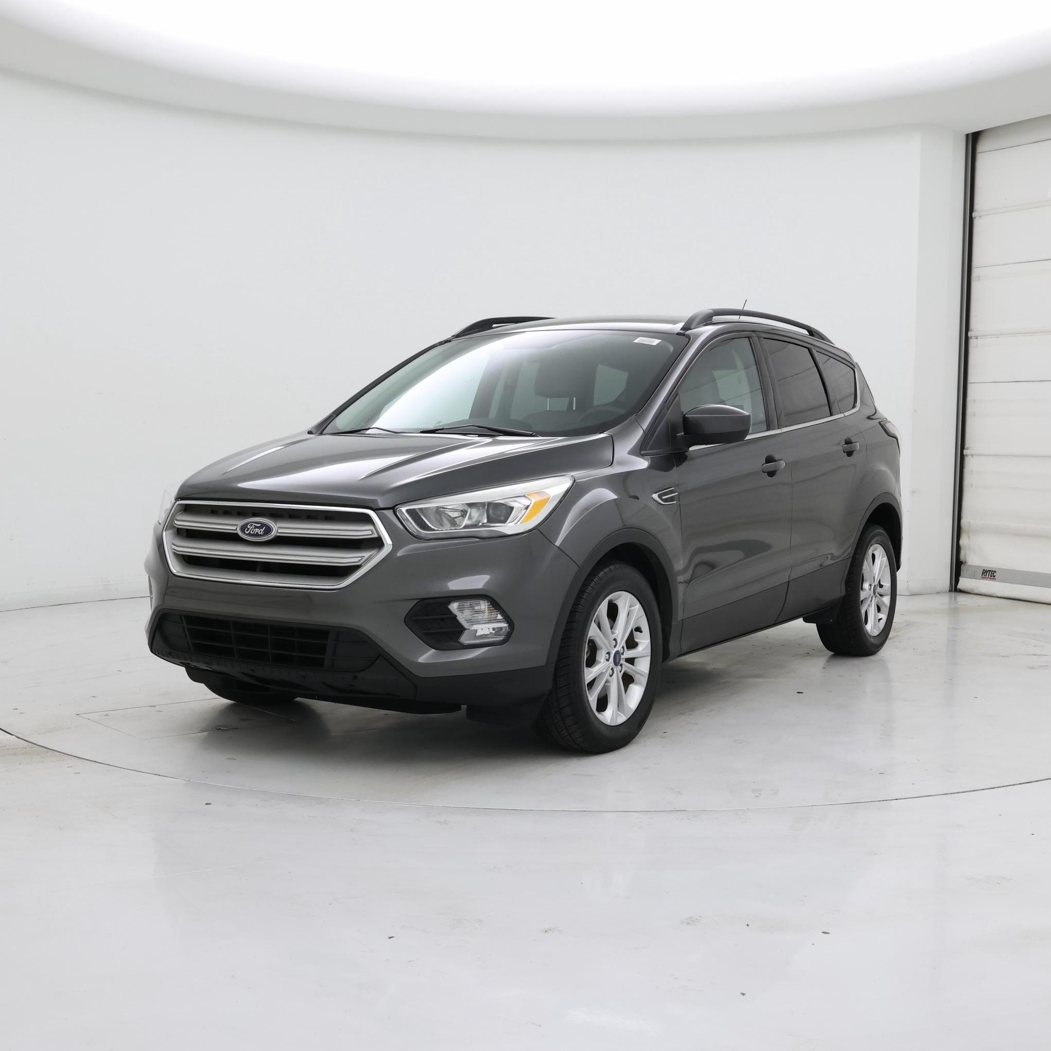 Thumbnail: 2017 Ford Escape - 4