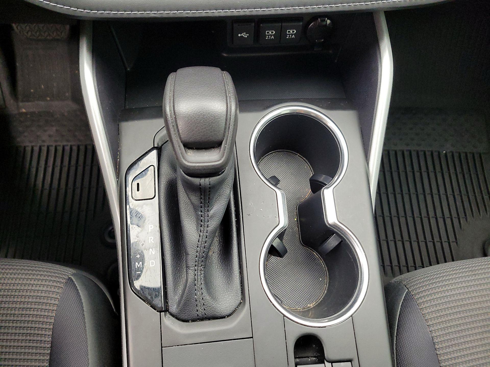 Thumbnail: 2020 Toyota Highlander - 15