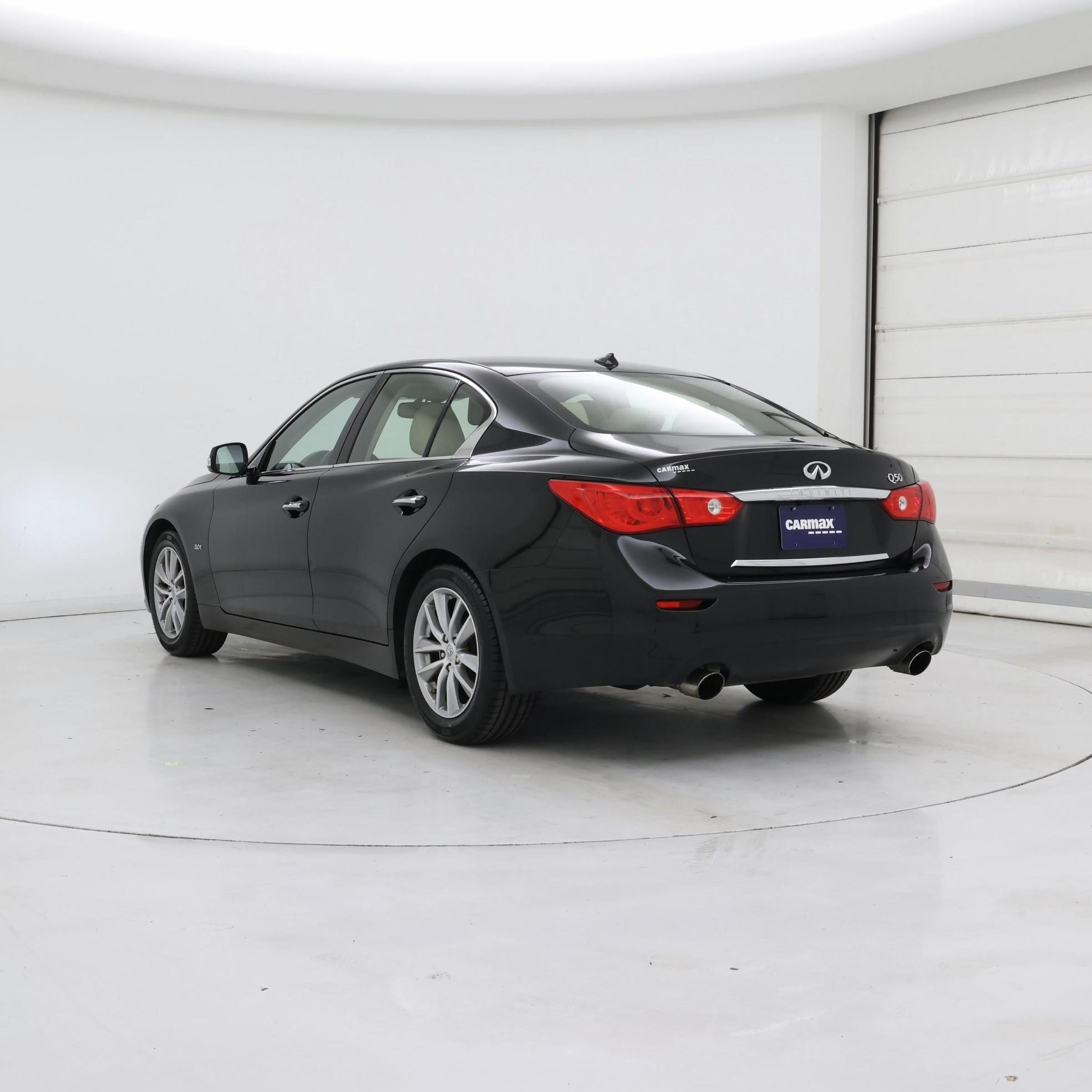 Thumbnail: 2017 INFINITI Q50 - 2