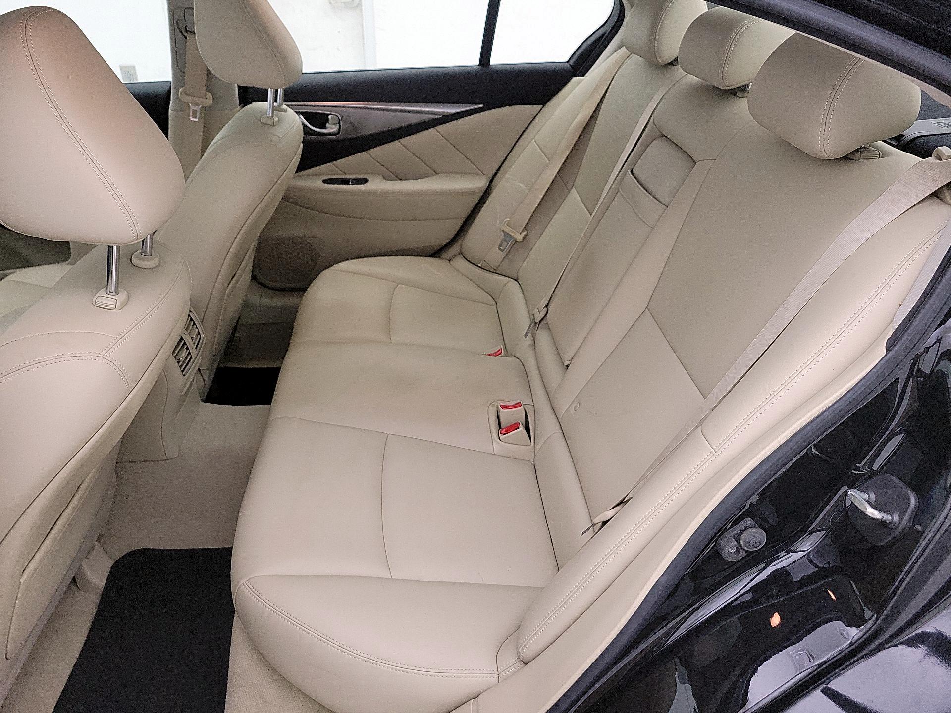 Thumbnail: 2017 INFINITI Q50 - 20