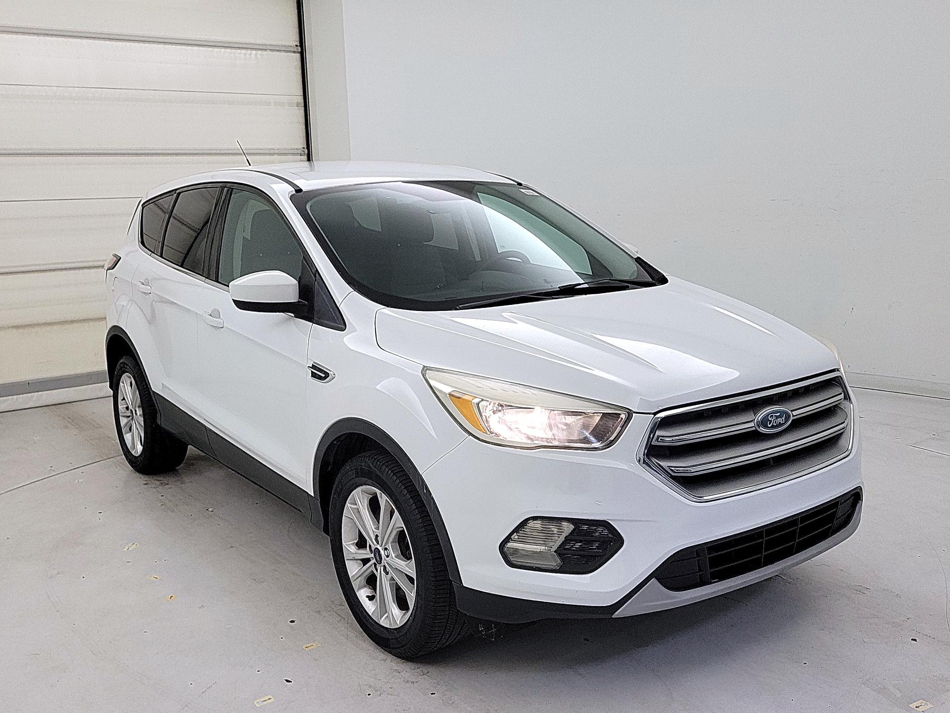 Thumbnail: 2017 Ford Escape - 1