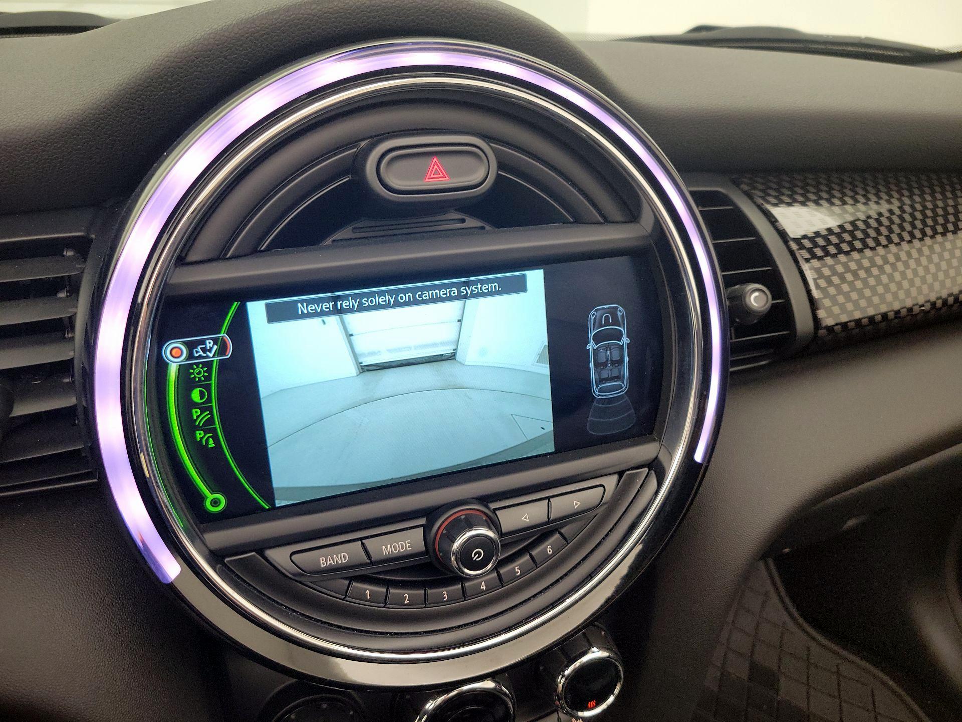 Thumbnail: 2016 MINI Cooper - 15