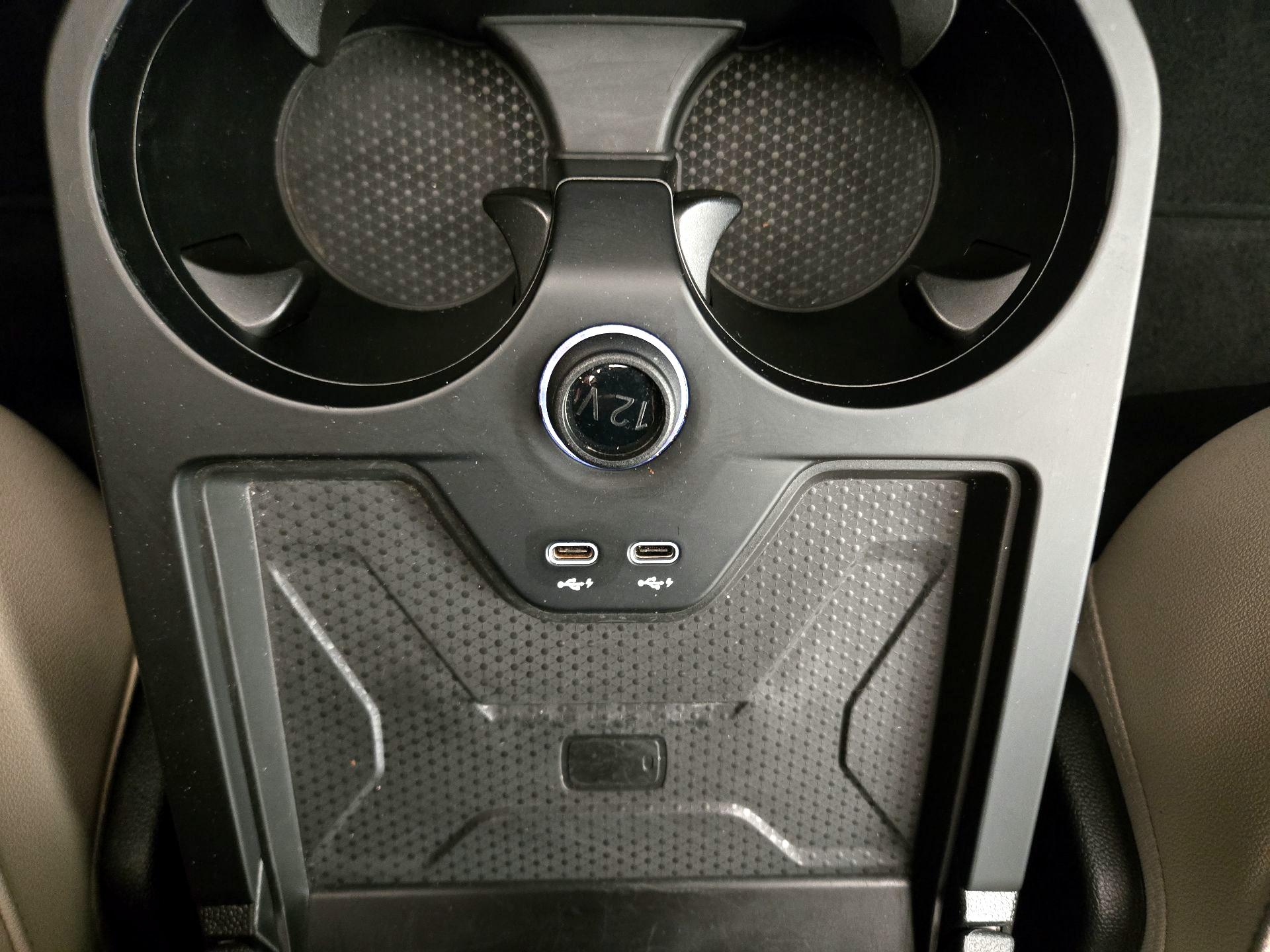 Thumbnail: 2023 BMW iX - 19